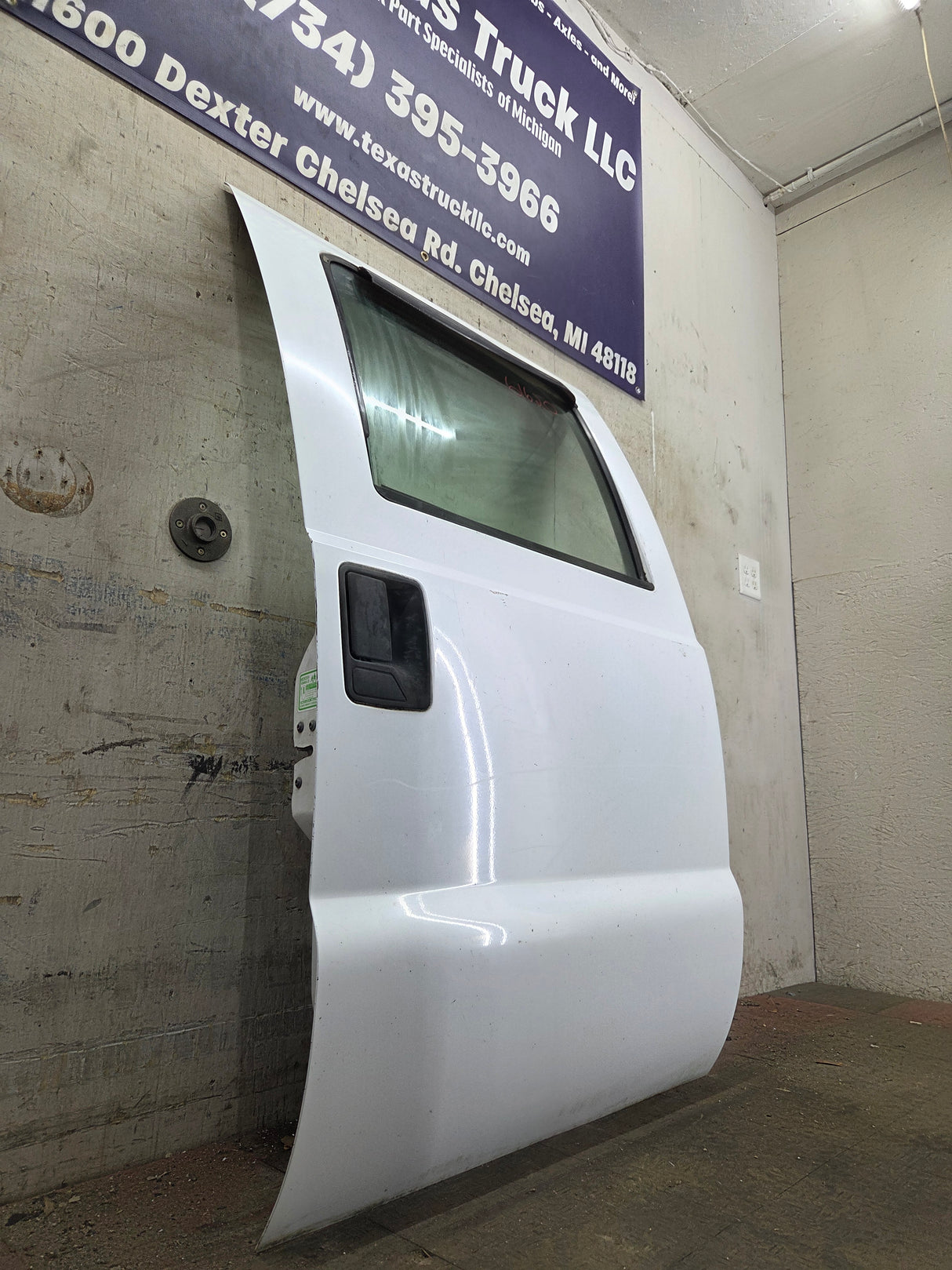 1999-2011 Ford Super Duty RH Passenger Side Rear Crew Cab Door F250 F350 F450 F550
