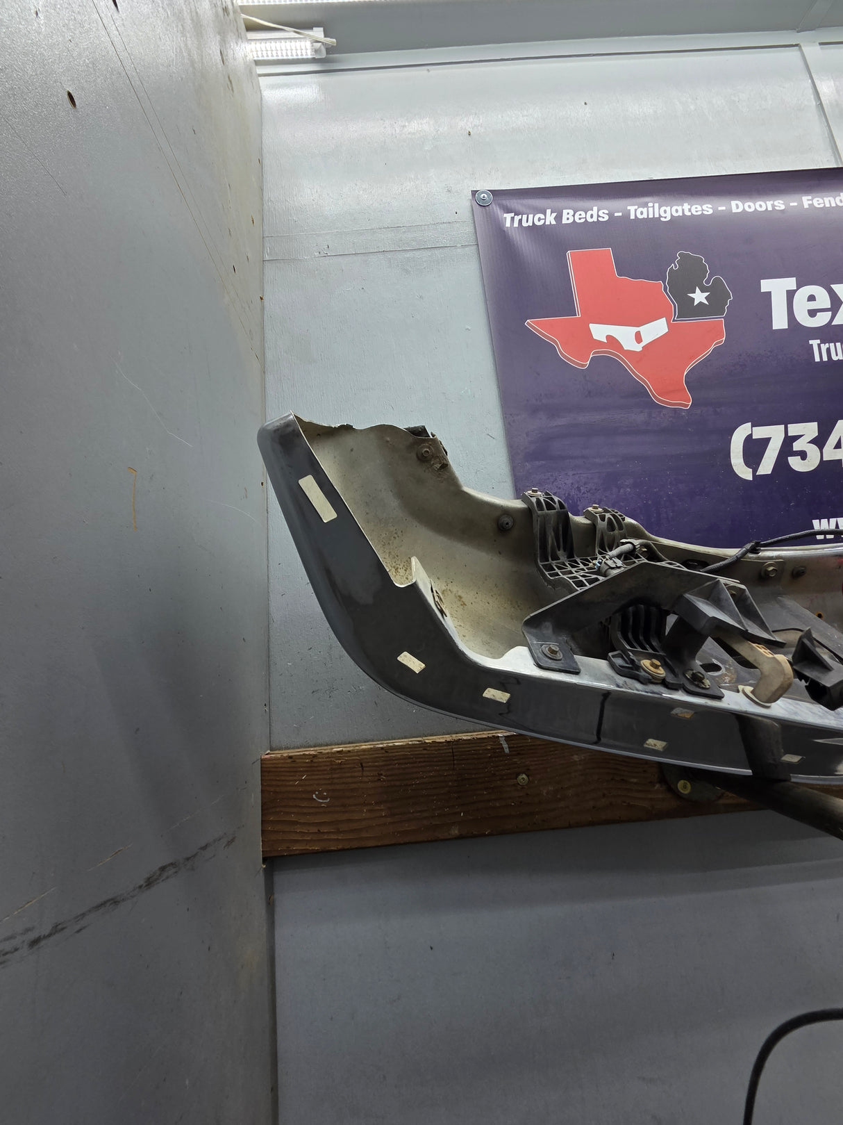2008-2010 Ford Super Duty Front Bumper F250 F350 *Damage