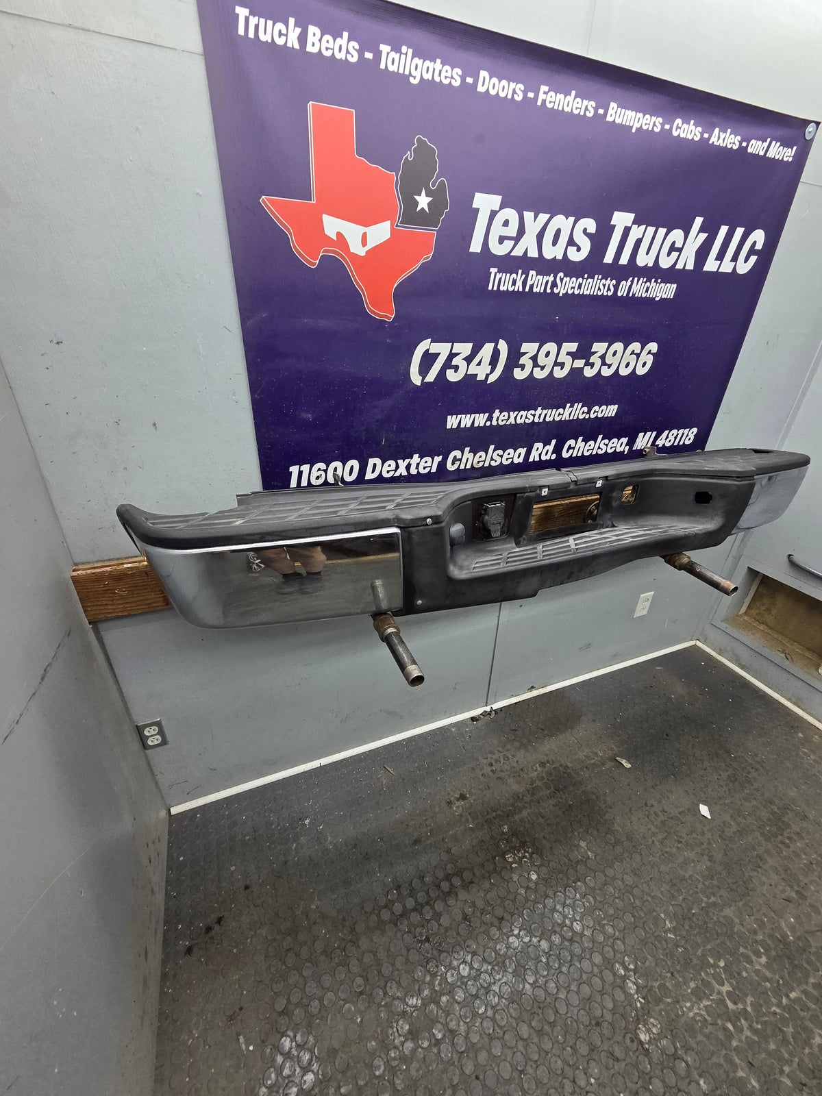 2011-2014 Chevrolet Silverado / GMC Sierra 2500 3500 HD Rear Bumper