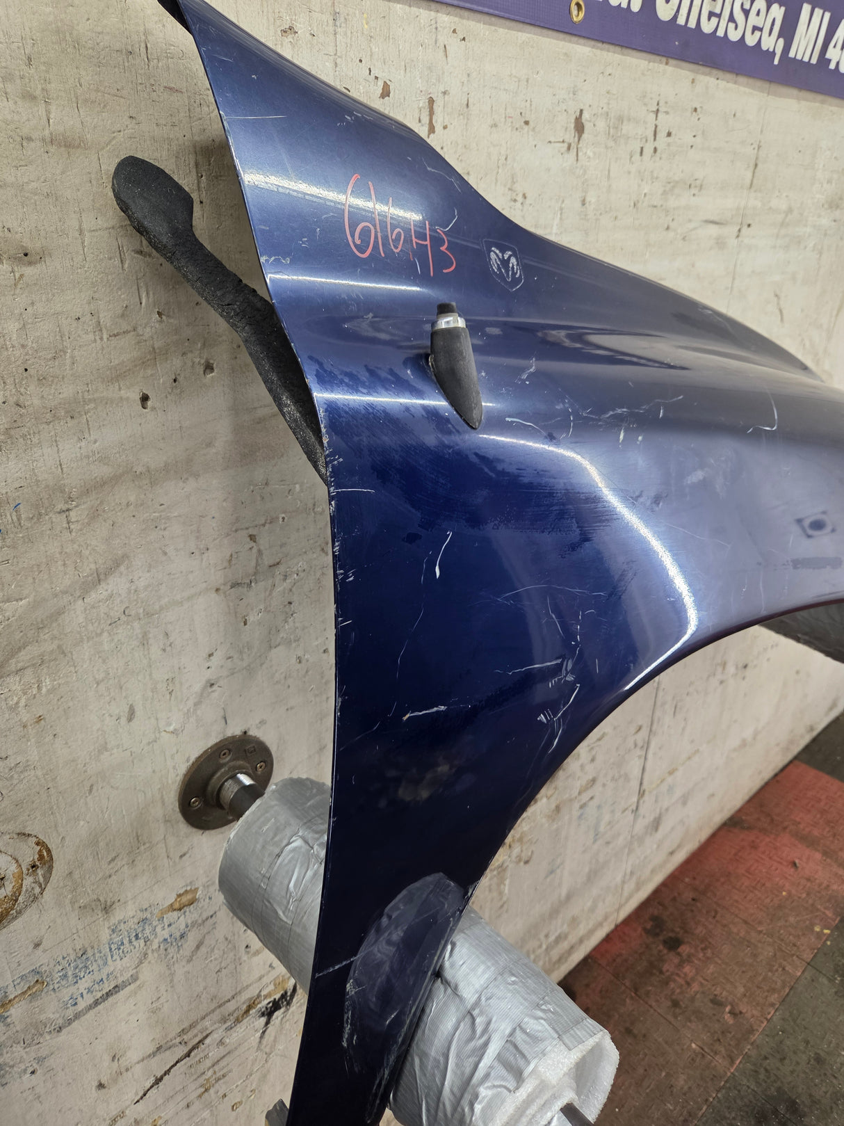 2003-2005 Dodge Ram 3rd Gen 1500 2500 3500 RH Passenger Side Fender