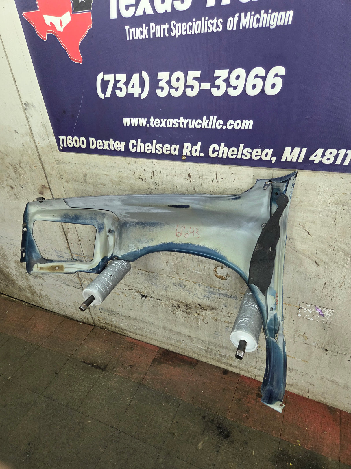 2003-2005 Dodge Ram 3rd Gen 1500 2500 3500 RH Passenger Side Fender