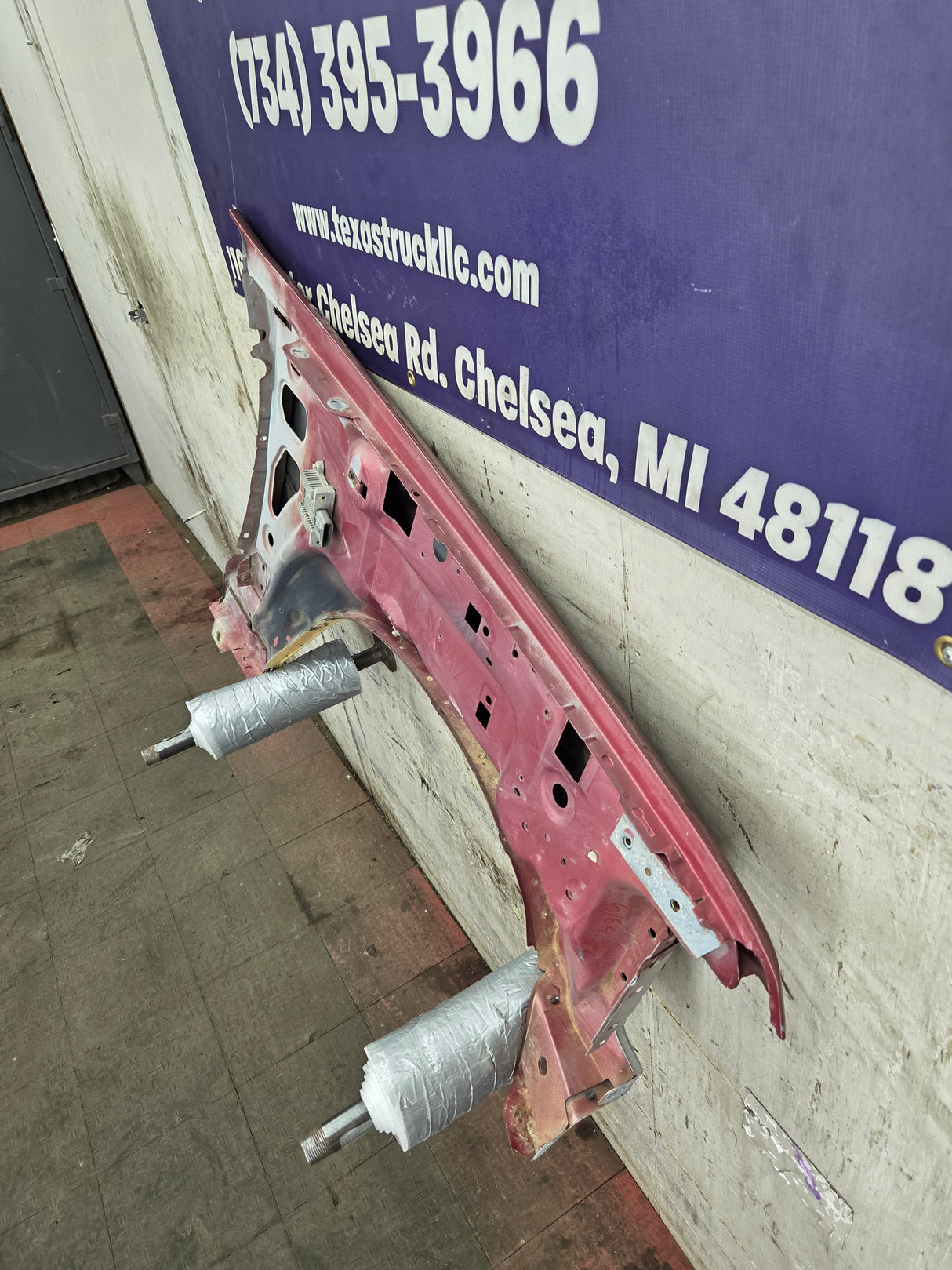 1992-1997 OBS Ford F Series F250 F350 F450 F550 Driver Side LH Front Fender