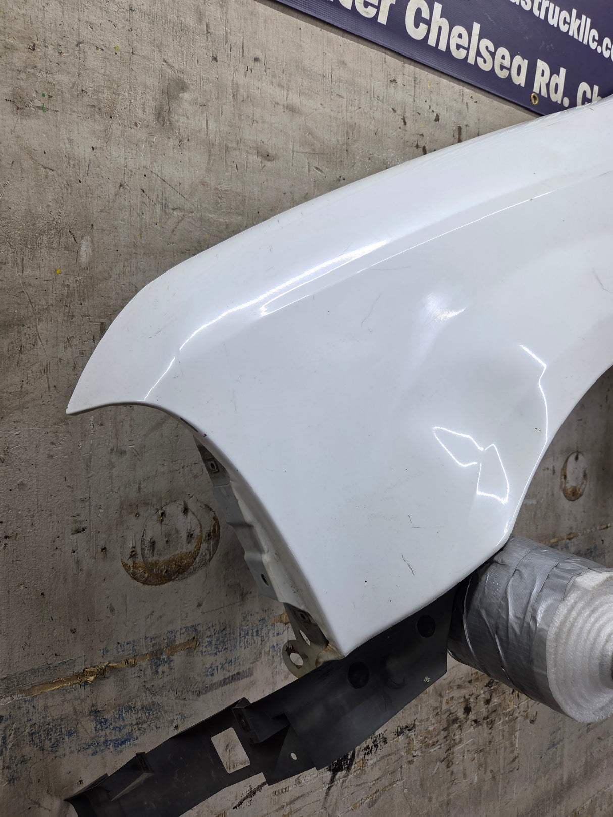 1999-2007 Ford Super Duty LH Driver Side Front Fender F250 F350 F450 F550 Excursion
