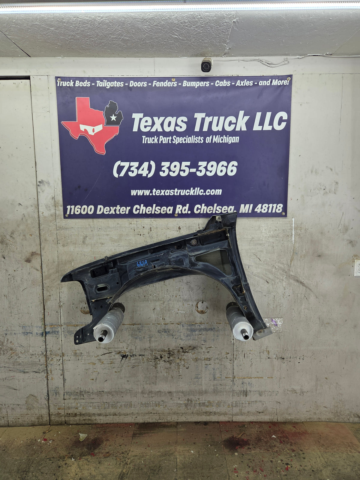 1999-2002 Chevrolet Silverado / Tahoe / Suburban 1500 2500 3500 HD Passenger Front Fender