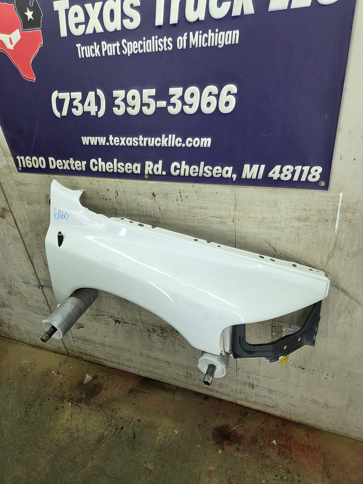 2003-2005 Dodge Ram 3rd Gen 1500 2500 3500 RH Passenger Side Fender