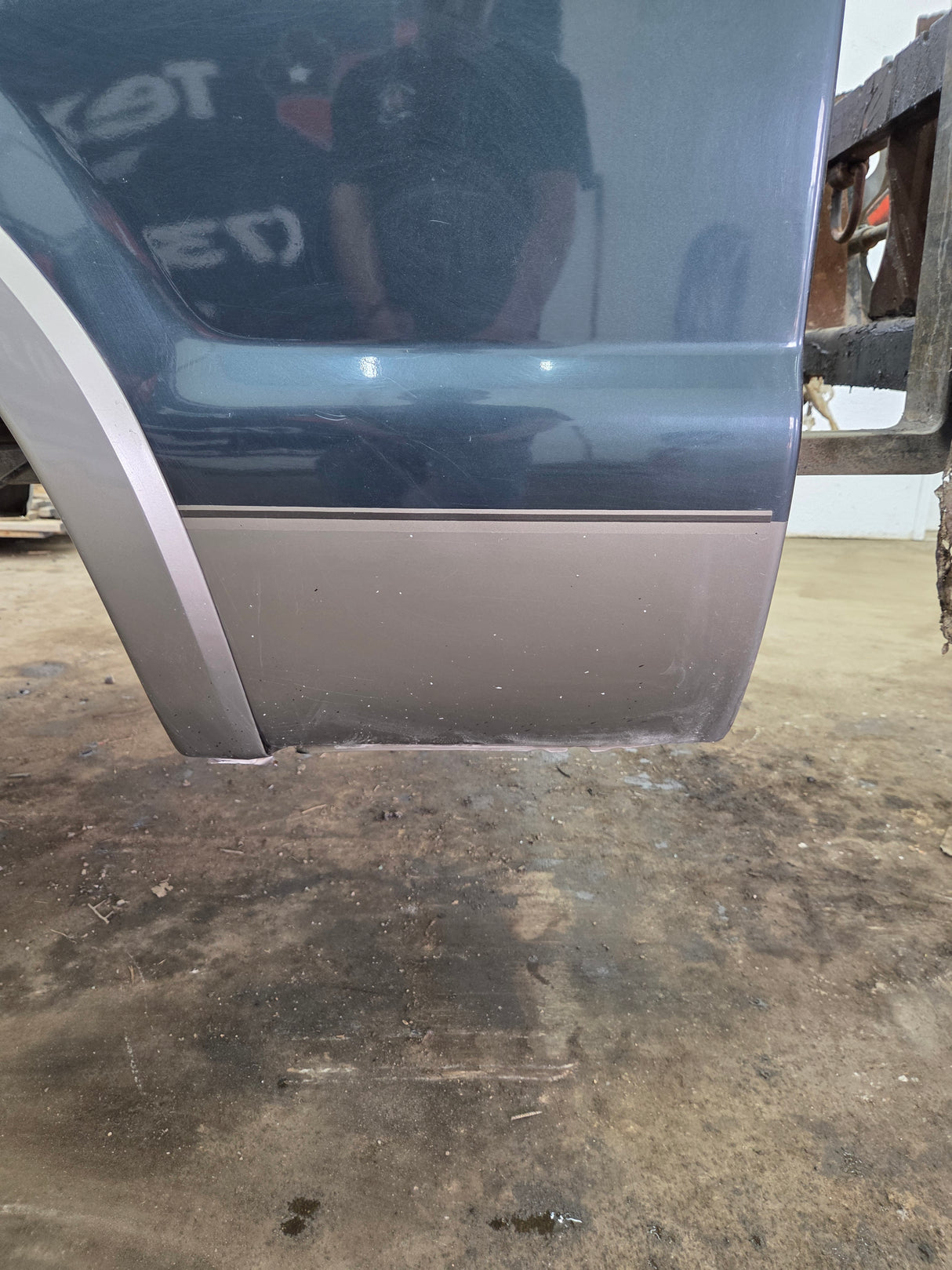 1999-2010 Ford Super Duty F250 F350 6' 9" Short Truck Bed