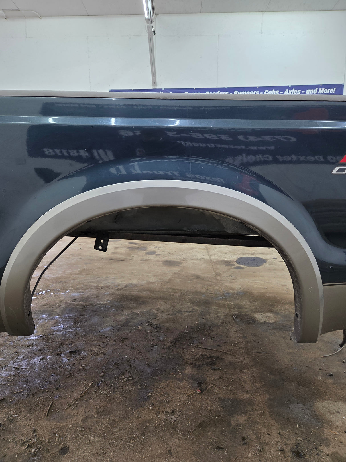 1999-2010 Ford Super Duty F250 F350 6' 9" Short Truck Bed