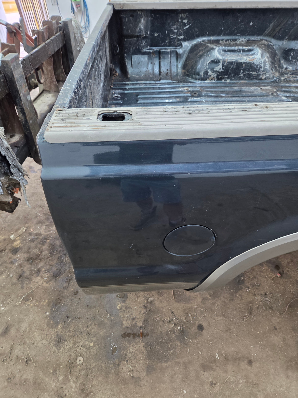 1999-2010 Ford Super Duty F250 F350 6' 9" Short Truck Bed