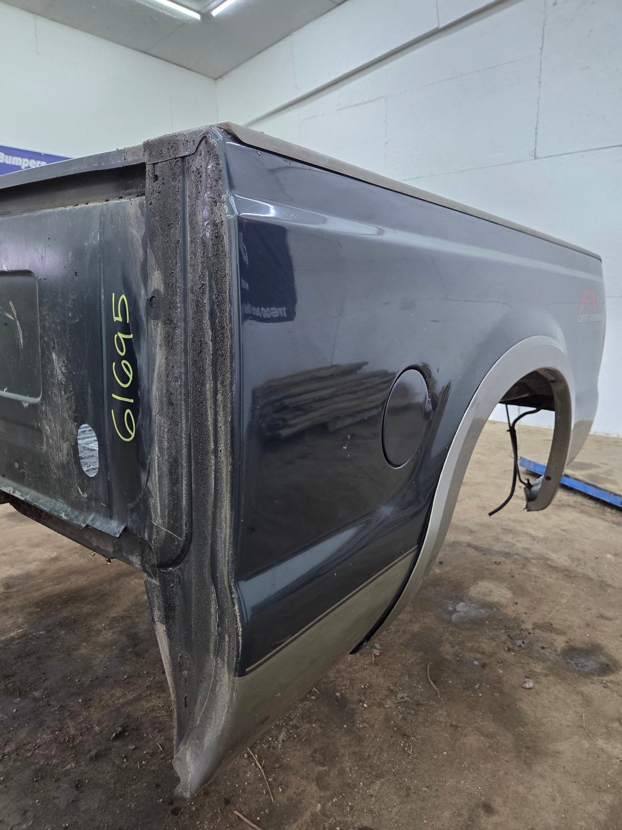 1999-2010 Ford Super Duty F250 F350 6' 9" Short Truck Bed