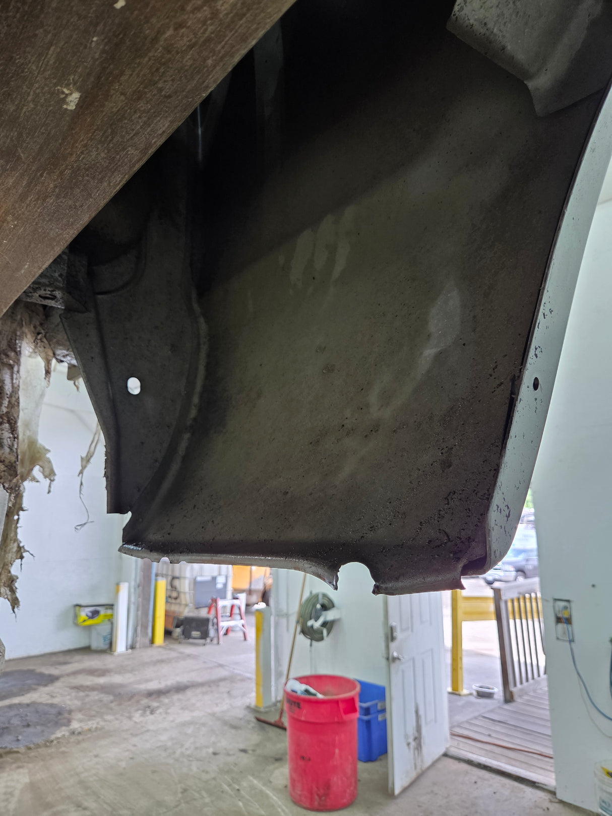 1999-2010 Ford Super Duty F250 F350 6' 9" Short Truck Bed