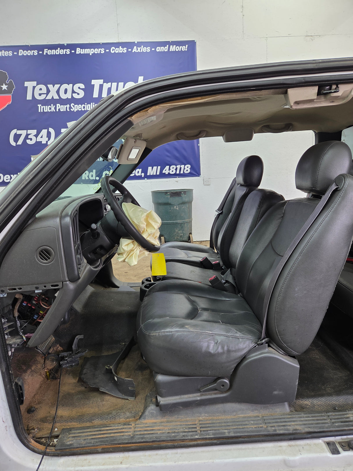 1999-2007 Chevrolet Silverado / GMC Sierra 1500 2500 HD 3500HD Extended Cab Body