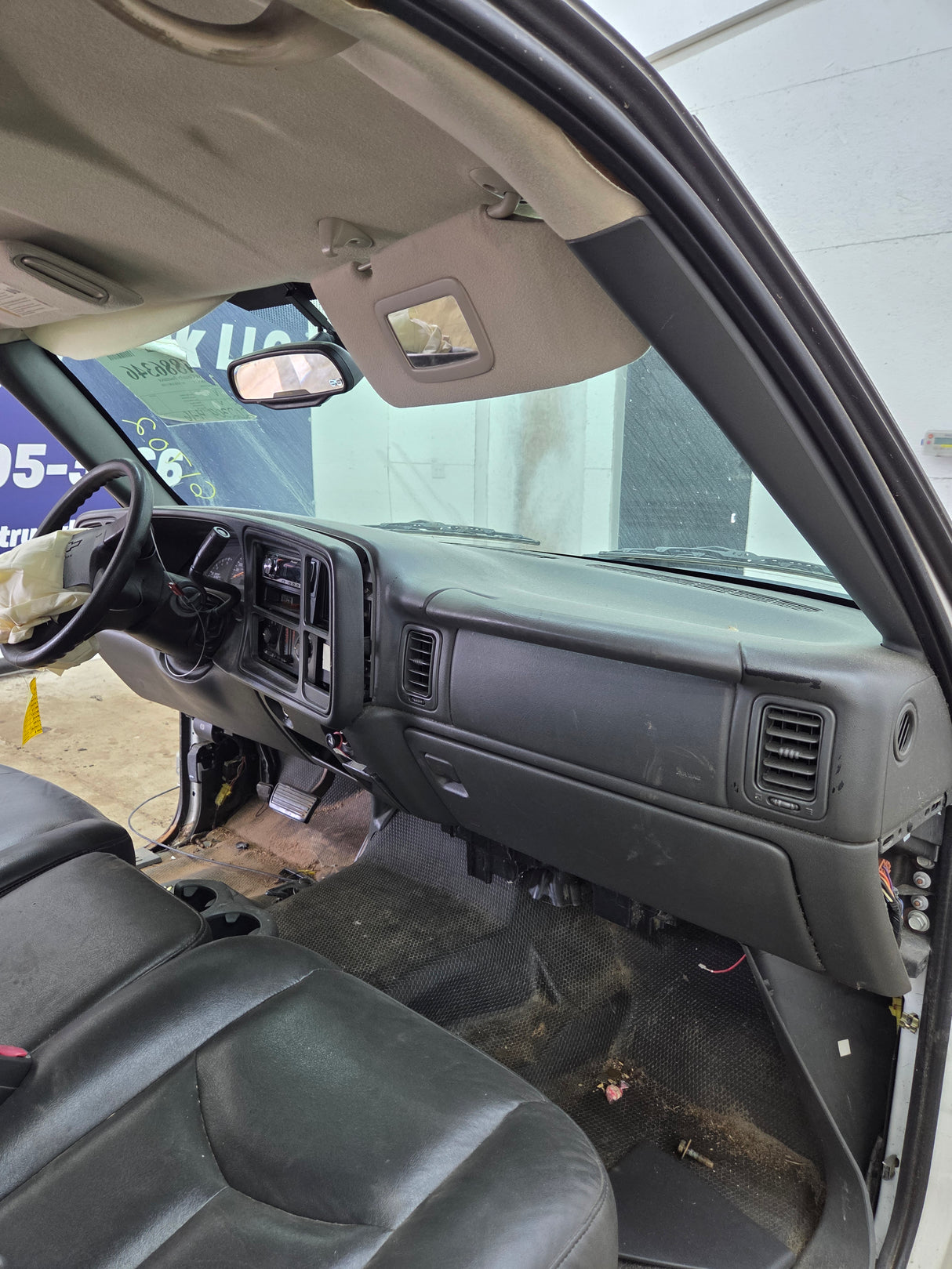 1999-2007 Chevrolet Silverado / GMC Sierra 1500 2500 HD 3500HD Extended Cab Body