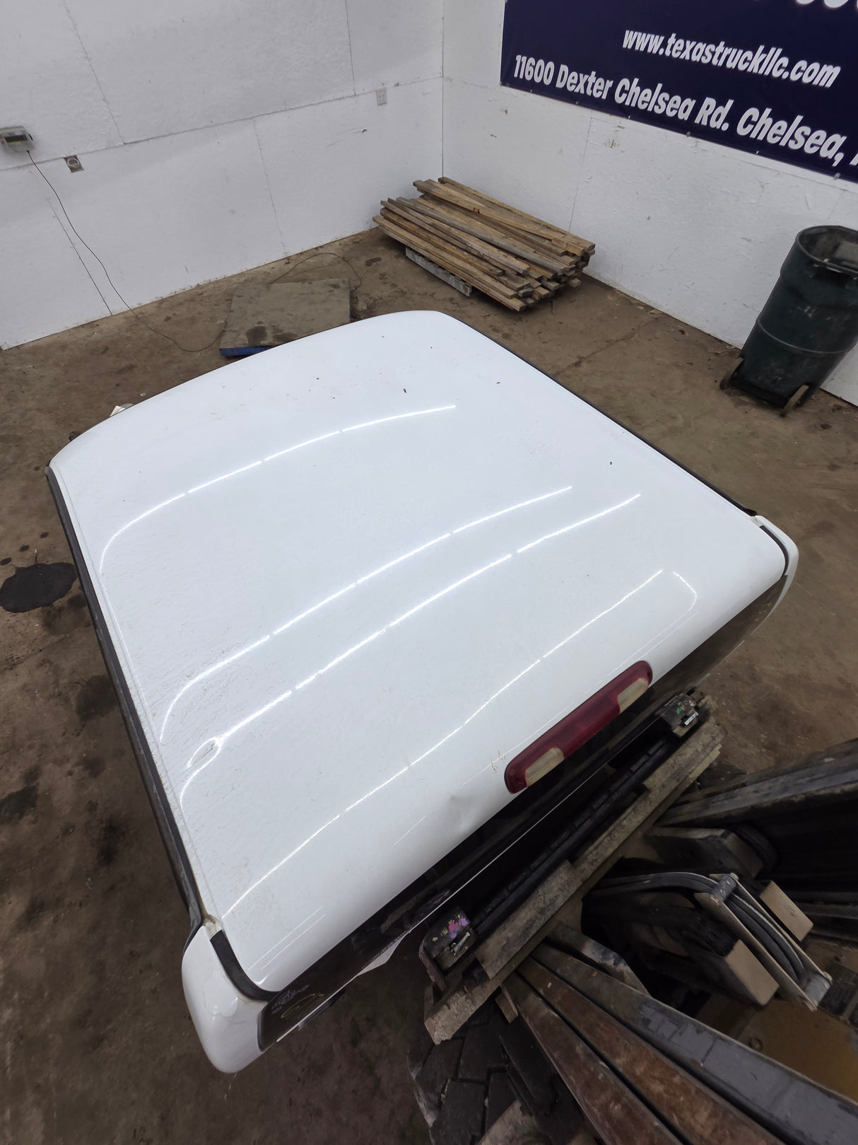 1999-2007 Chevrolet Silverado / GMC Sierra 1500 2500 HD 3500HD Extended Cab Body