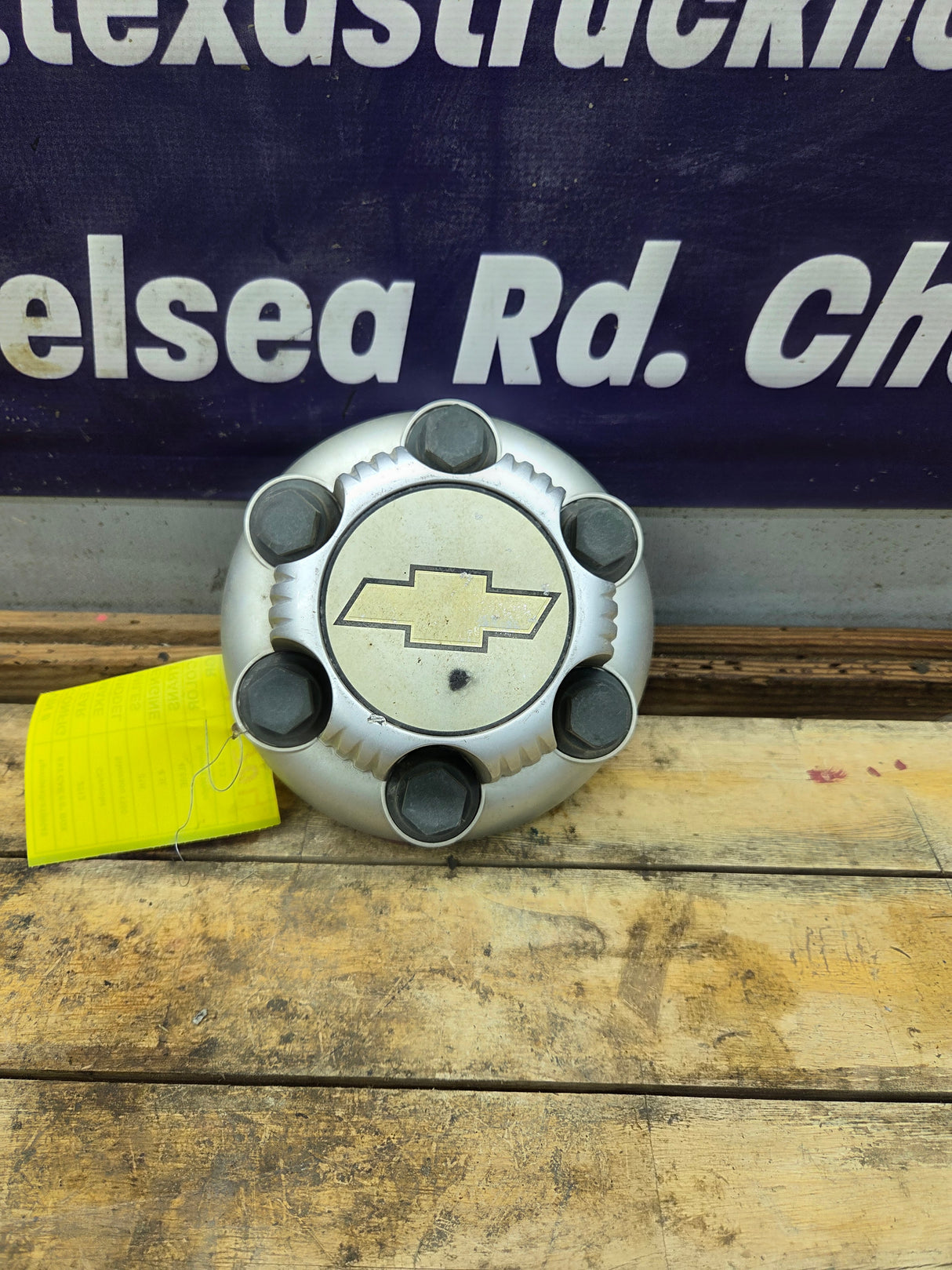 1999-2018 Chevrolet Silverado Tahoe Suburban Avalanche 1500 Center Cap Hub Cap 9596661