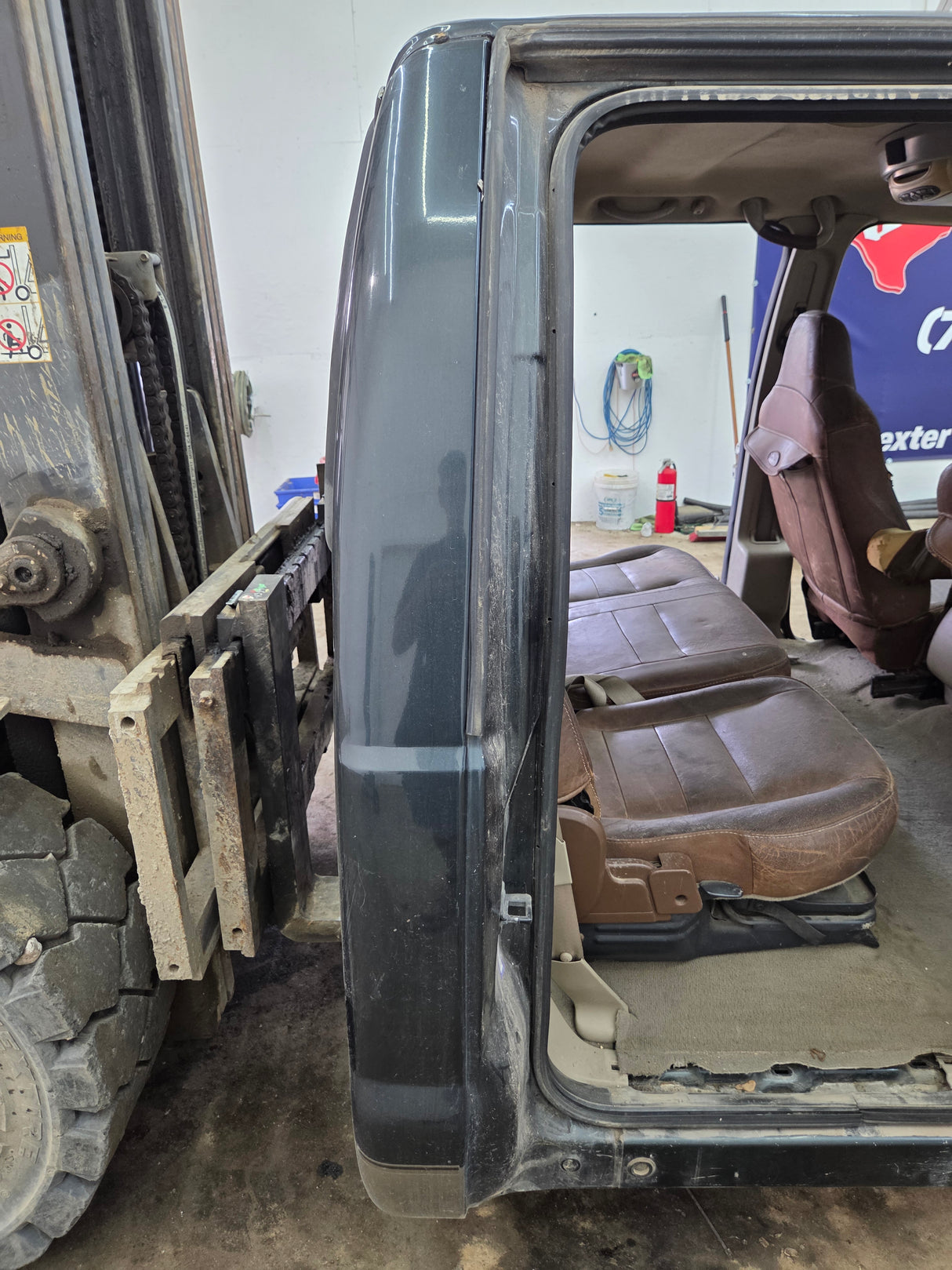 2005-2007 Ford Super Duty F250 F350 F450 F550 XLT 4 Door Crew Cab