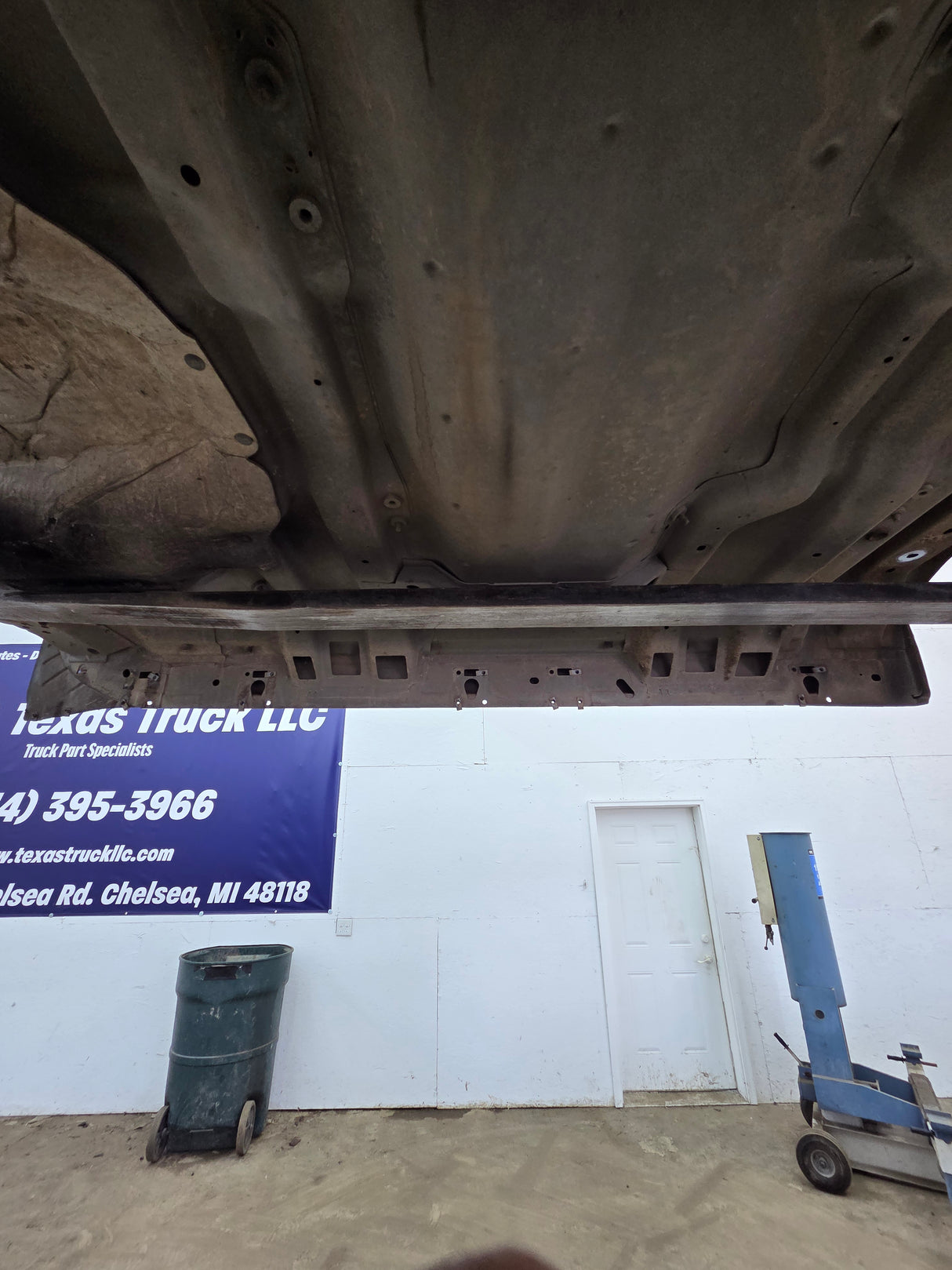 2005-2007 Ford Super Duty F250 F350 F450 F550 XLT 4 Door Crew Cab