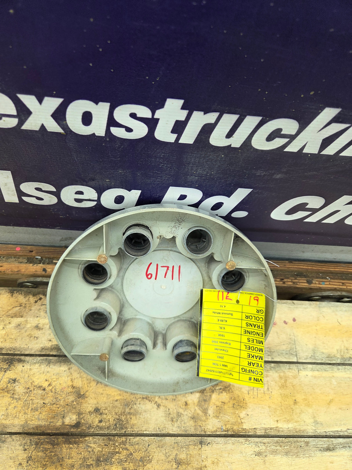 2002-2022 Chevrolet Silverado Express 3500 Dually Front Center Cap Hub Cap 15053704