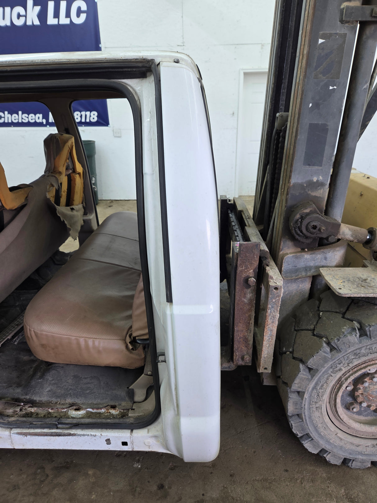 1999-2004 Ford Super Duty F250 F350 F450 F550 XLT 4 Door Crew Cab