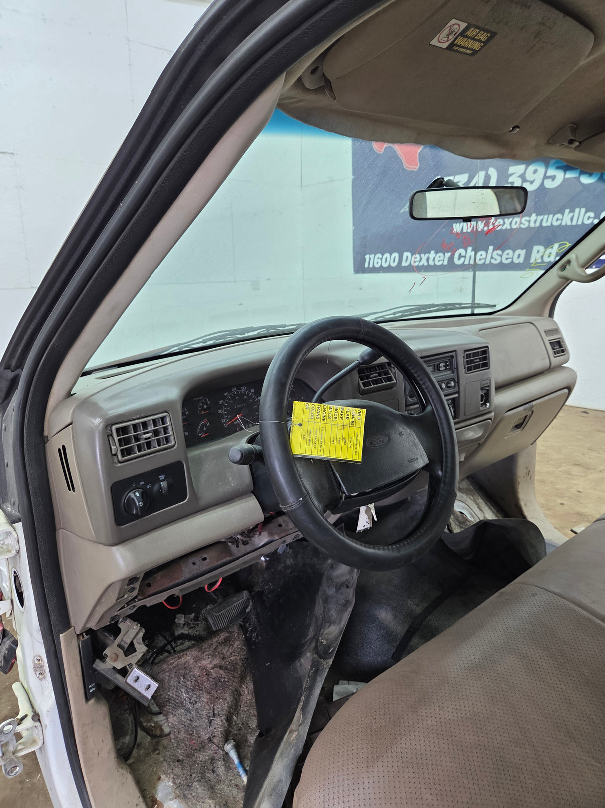 1999-2004 Ford Super Duty F250 F350 F450 F550 XLT 4 Door Crew Cab
