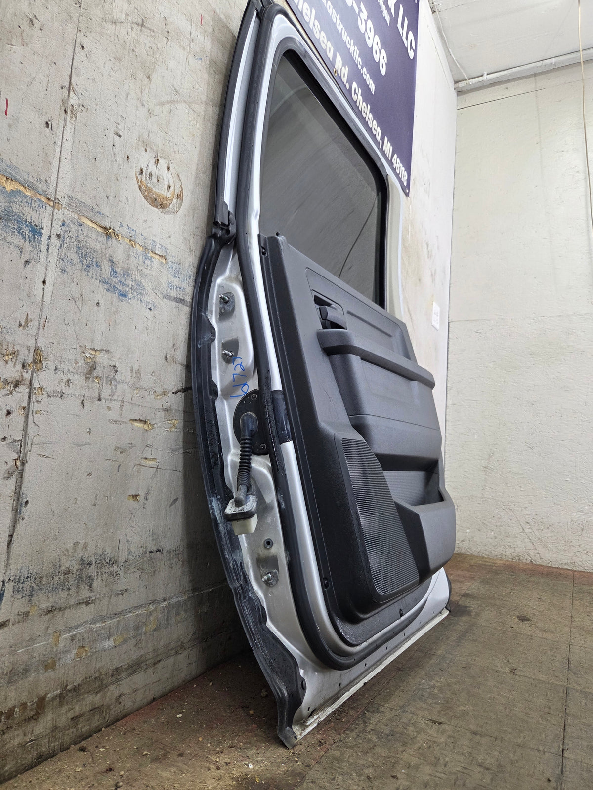 2009-2018 Dodge Ram 4th Gen Passenger Side Rear CREW Cab Door 1500 2500 3500 4500 5500