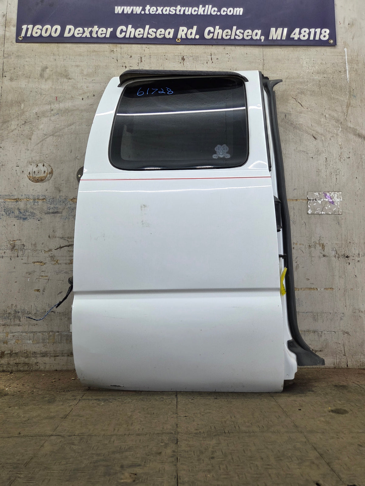 1999-2006 Chevrolet Silverado / GMC Sierra 1500 2500 3500 HD Rear Passenger side Extended Cab Rear Door