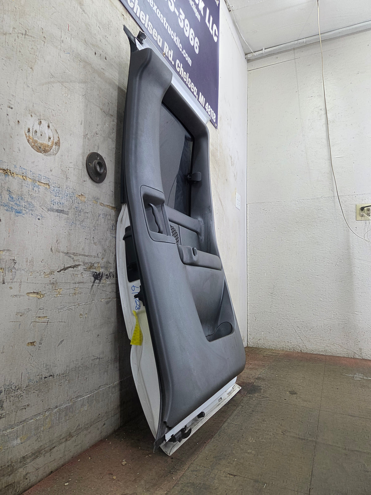 1999-2006 Chevrolet Silverado / GMC Sierra 1500 2500 3500 HD Rear Passenger side Extended Cab Rear Door