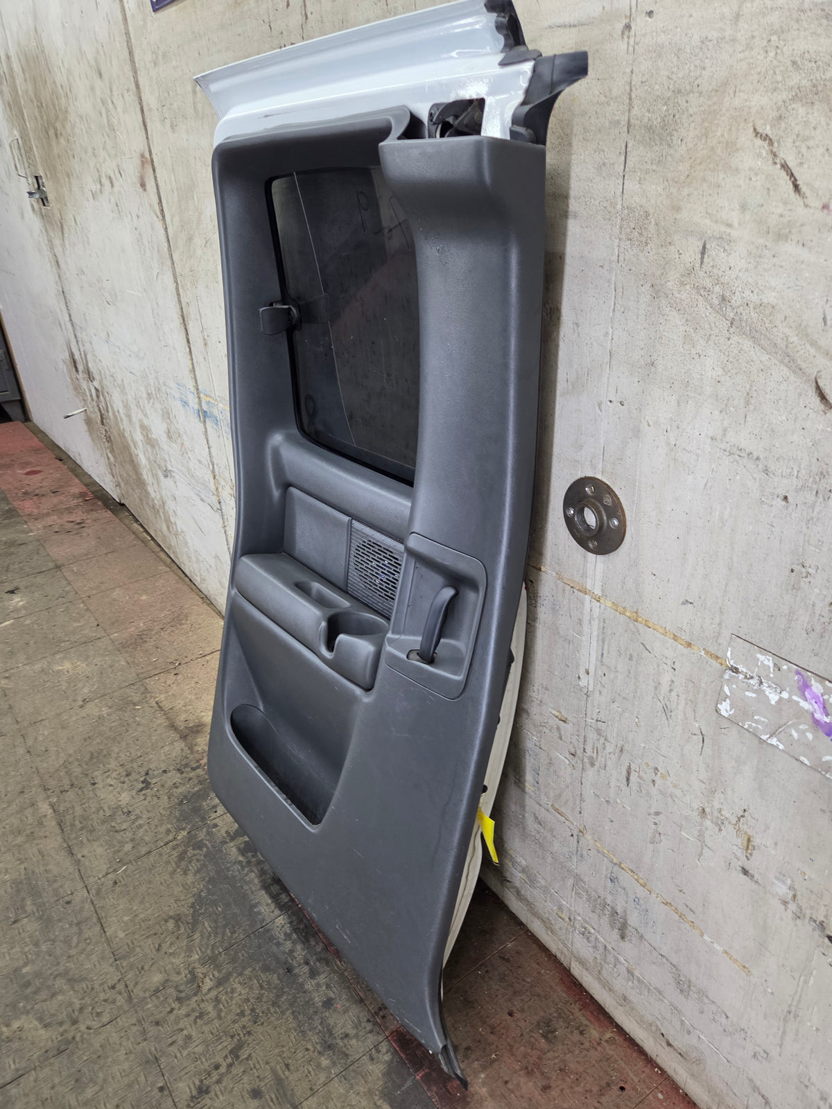 1999-2006 Chevrolet Silverado / GMC Sierra 1500 2500 3500 HD Rear Driver Side Extended Cab Rear Door