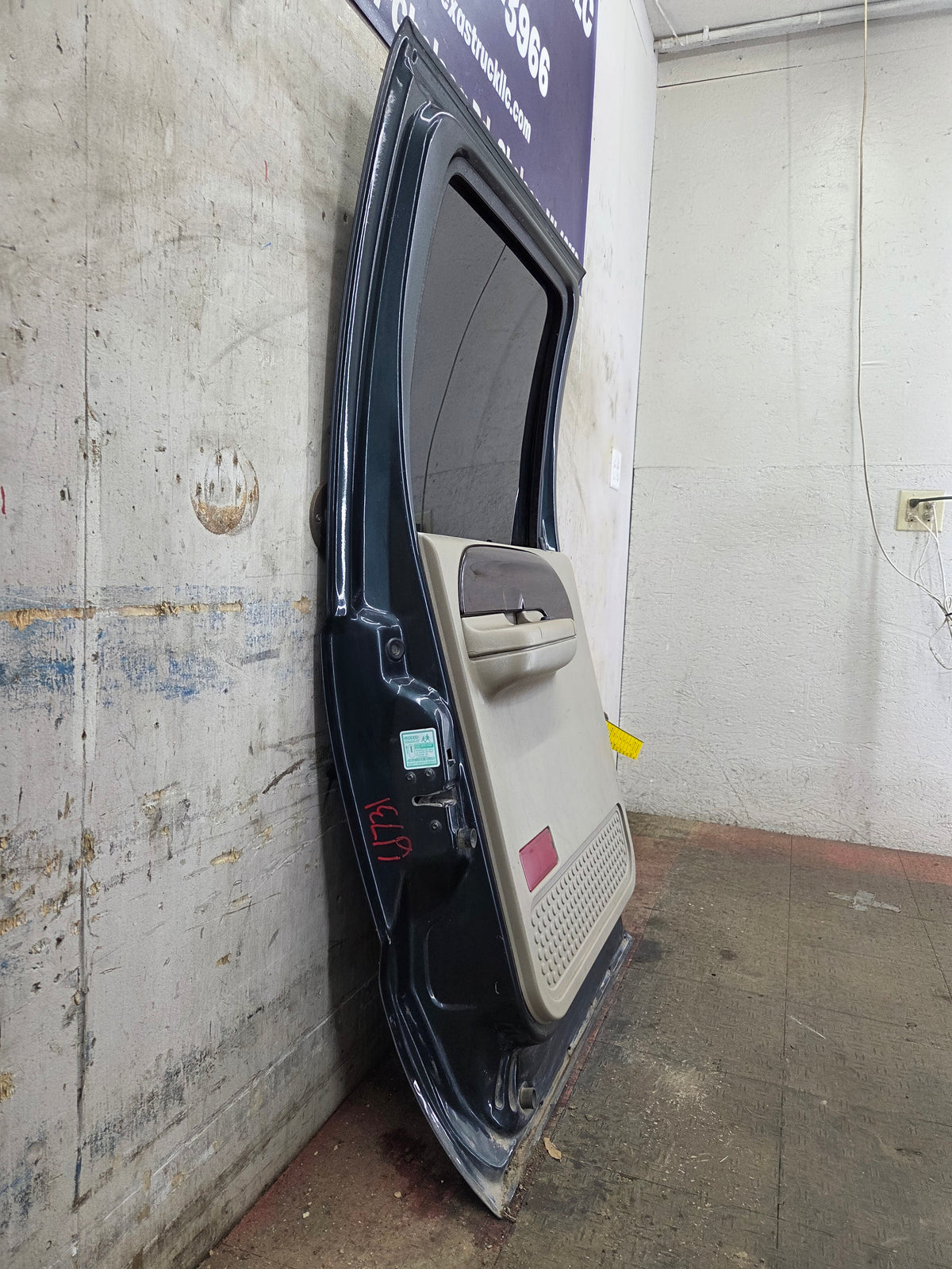 1999-2007 Ford Super Duty LH Driver Side Rear Crew Cab Door F250 F350 F450 F550