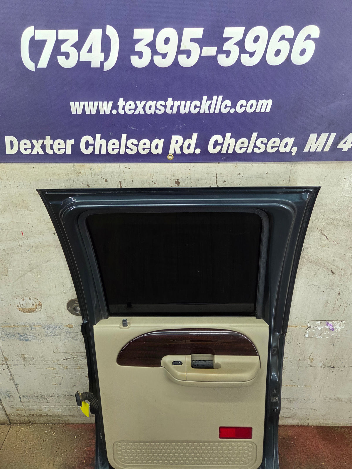 1999-2007 Ford Super Duty RH Passenger Side Rear Crew Cab Door F250 F350 F450 F550