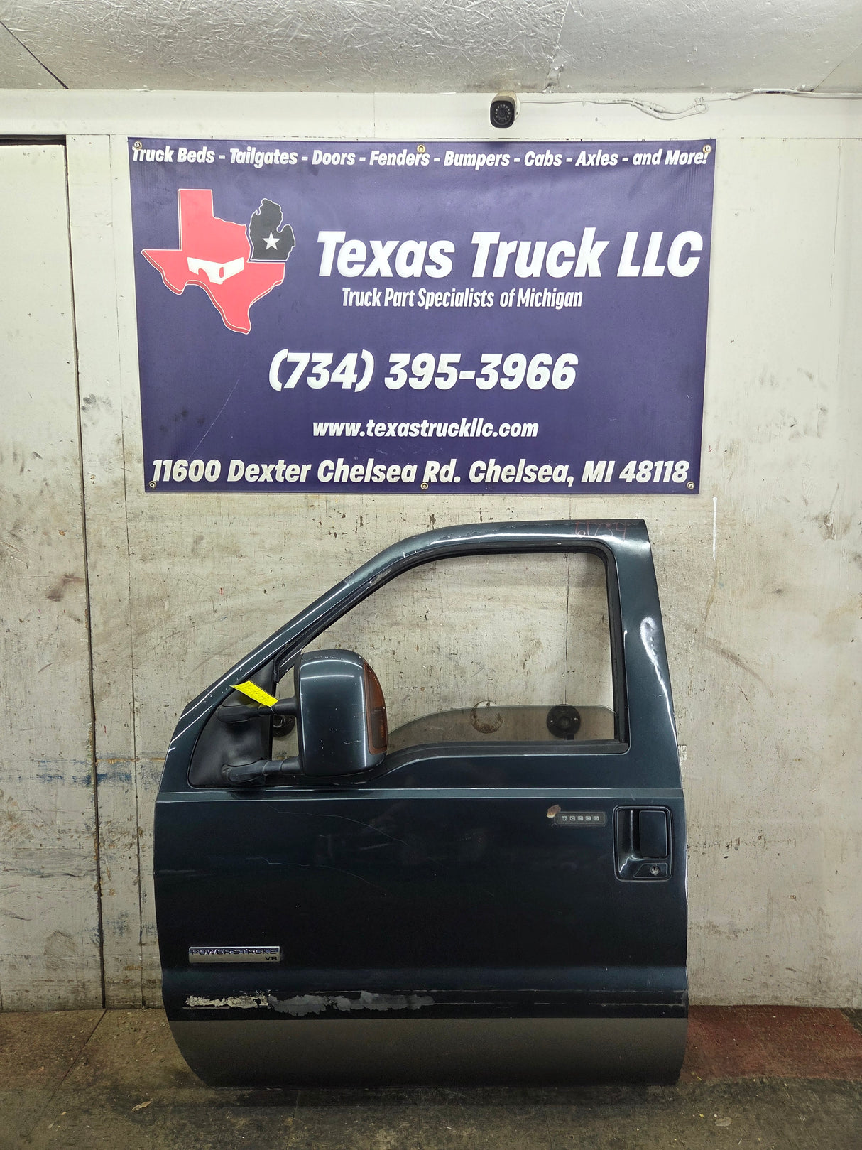 1999-2011 Ford Super Duty LH Driver Side Front Door F250 F350 F450 F550