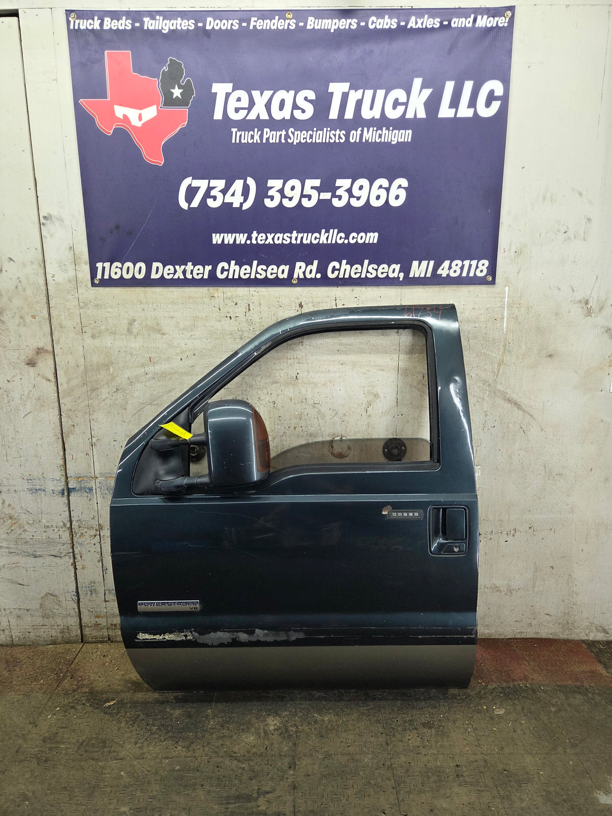 1999-2011 Ford Super Duty LH Driver Side Front Door F250 F350 F450 F550