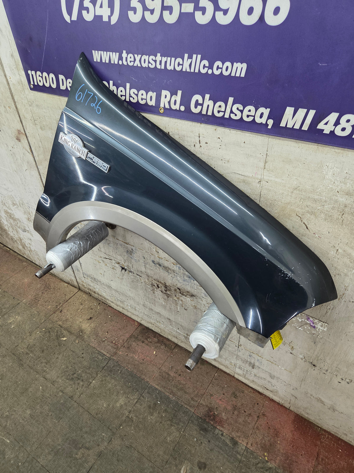 1999-2007 Ford Super Duty RH Passenger Side Front Fender F250 F350 F450 F550 Excursion