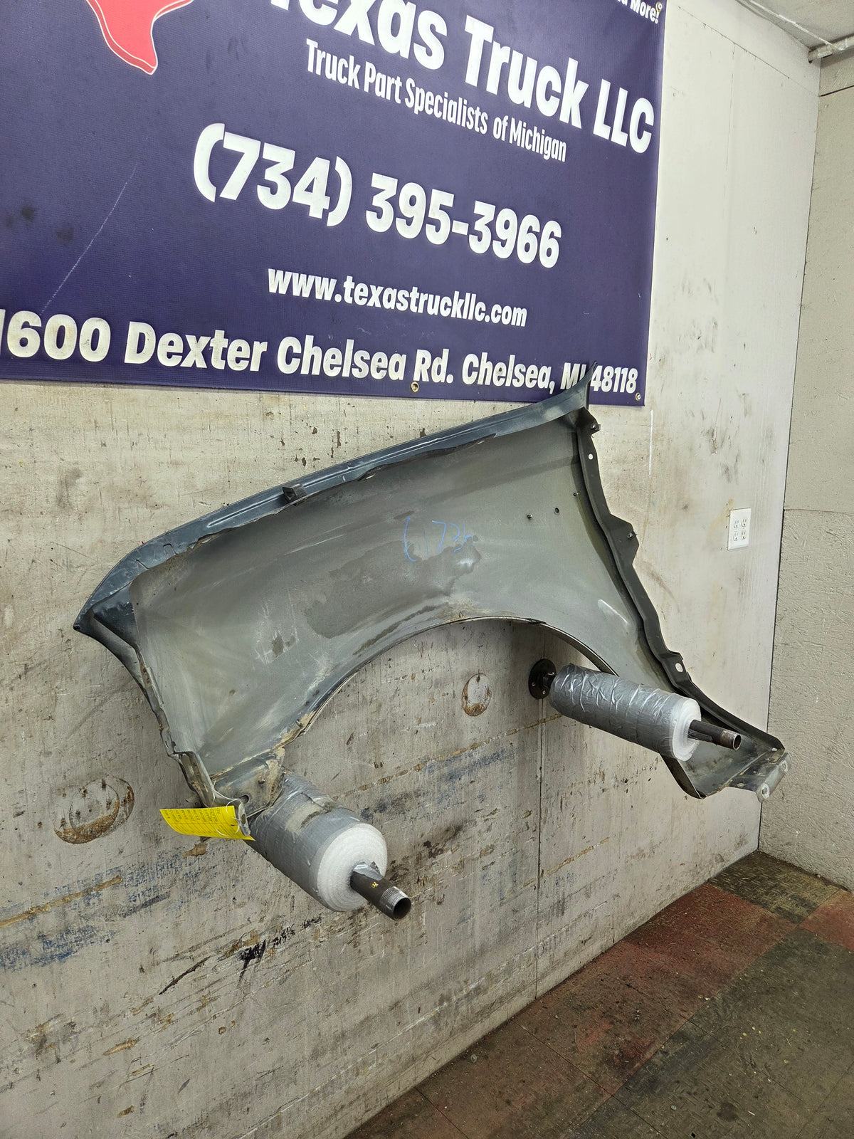 1999-2007 Ford Super Duty RH Passenger Side Front Fender F250 F350 F450 F550 Excursion