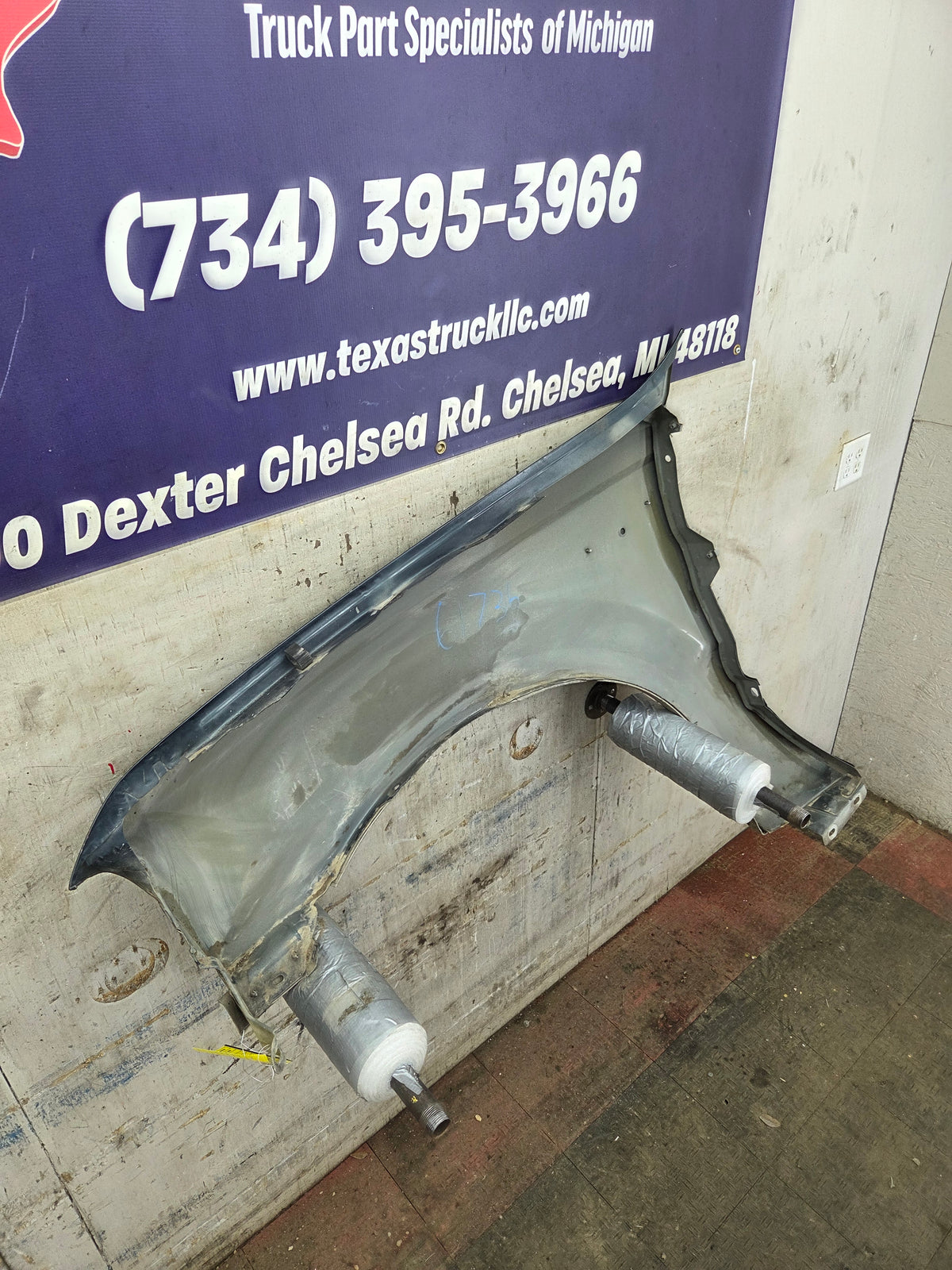 1999-2007 Ford Super Duty RH Passenger Side Front Fender F250 F350 F450 F550 Excursion