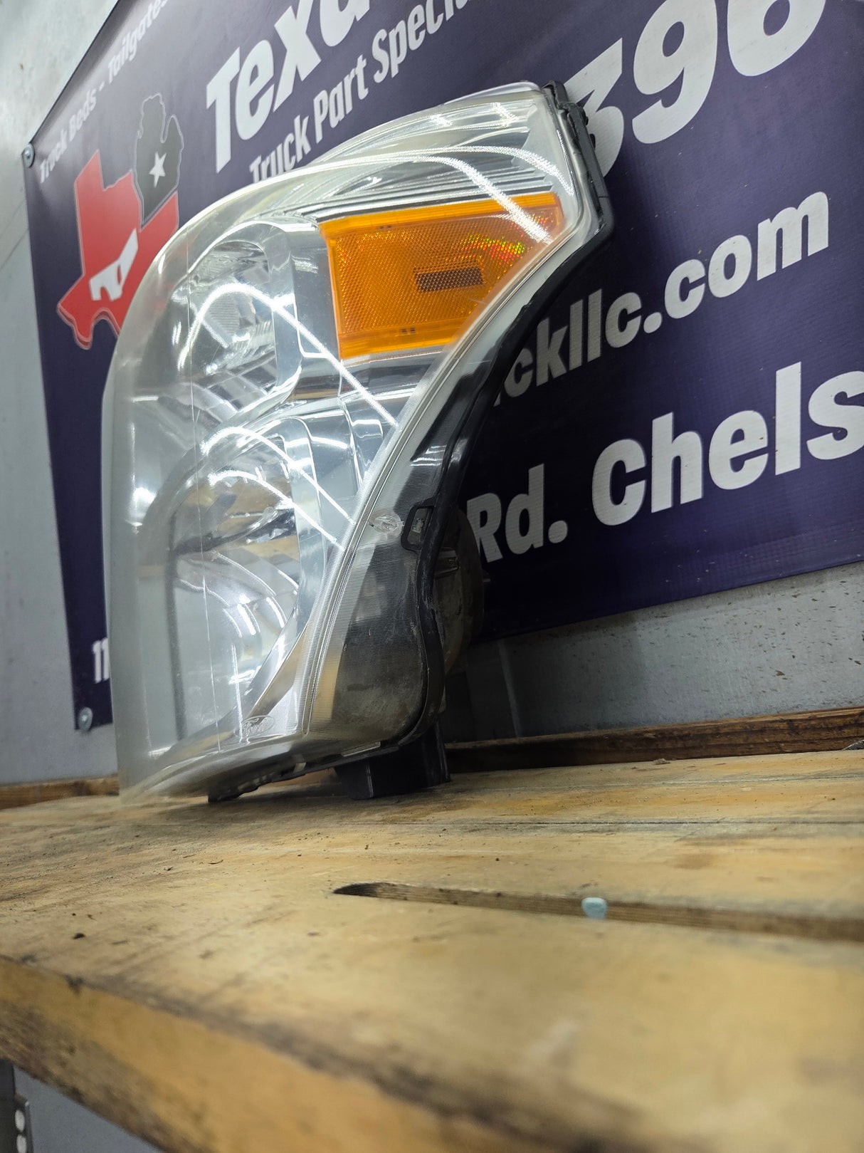 2011-2016 Ford Super Duty F250 F350 F450 F550 LH Driver Side Headlight BC34-13006-A 6.7L Power Stroke 6.2L Gas
