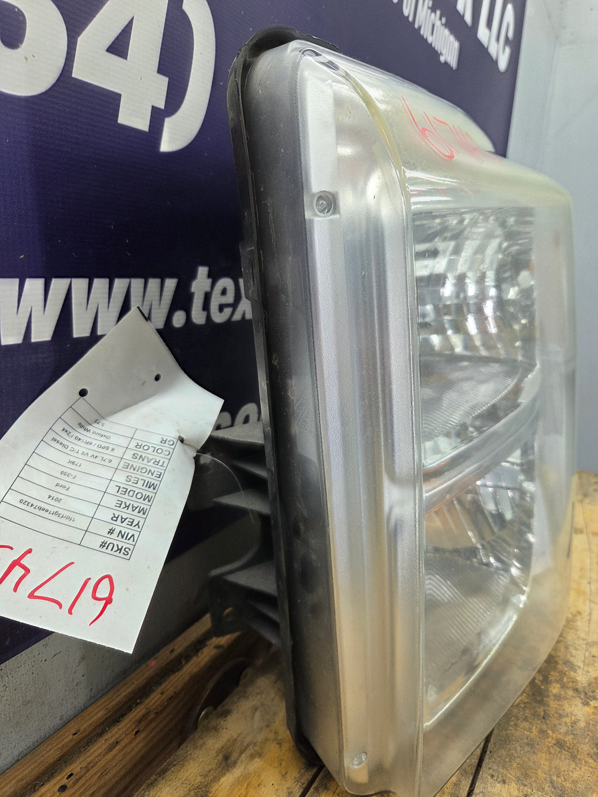 2011-2016 Ford Super Duty F250 F350 F450 F550 LH Driver Side Headlight BC34-13006-A 6.7L Power Stroke 6.2L Gas