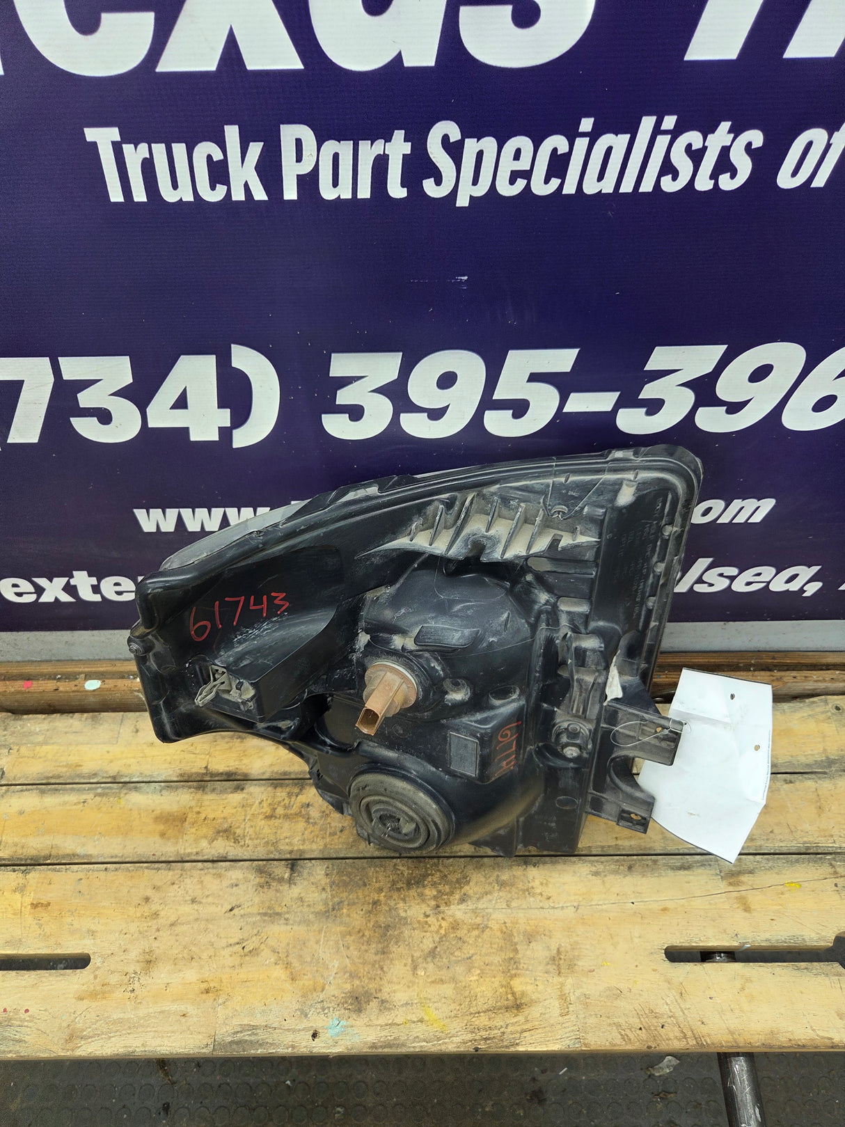 2011-2016 Ford Super Duty F250 F350 F450 F550 LH Driver Side Headlight BC34-13006-A 6.7L Power Stroke 6.2L Gas