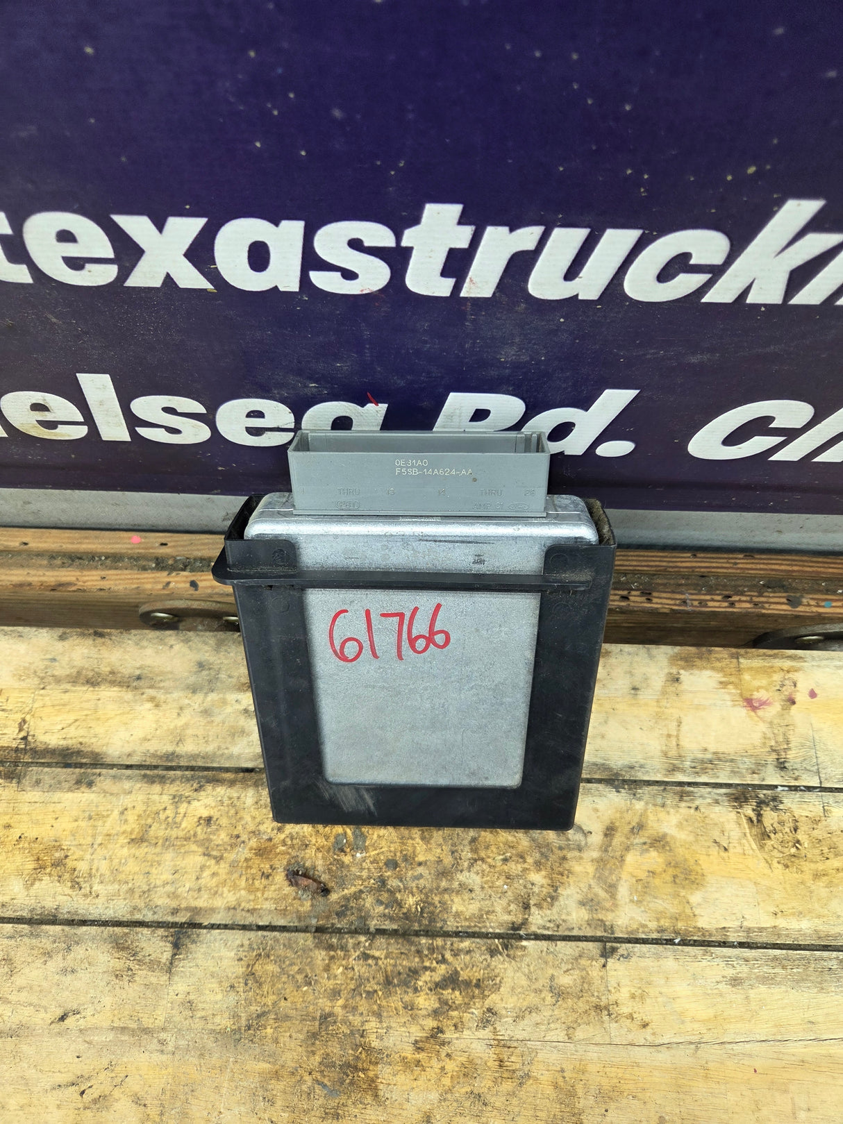 2000 Ford F450 F550 7.3L Powerstroke PCM - CNH5 / XC3F-12A650-PG
