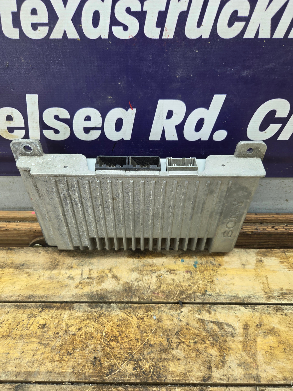 2015-2016 Ford F150 OEM Factory Stereo AMP Amplifier - DS7T-18B849-AT
