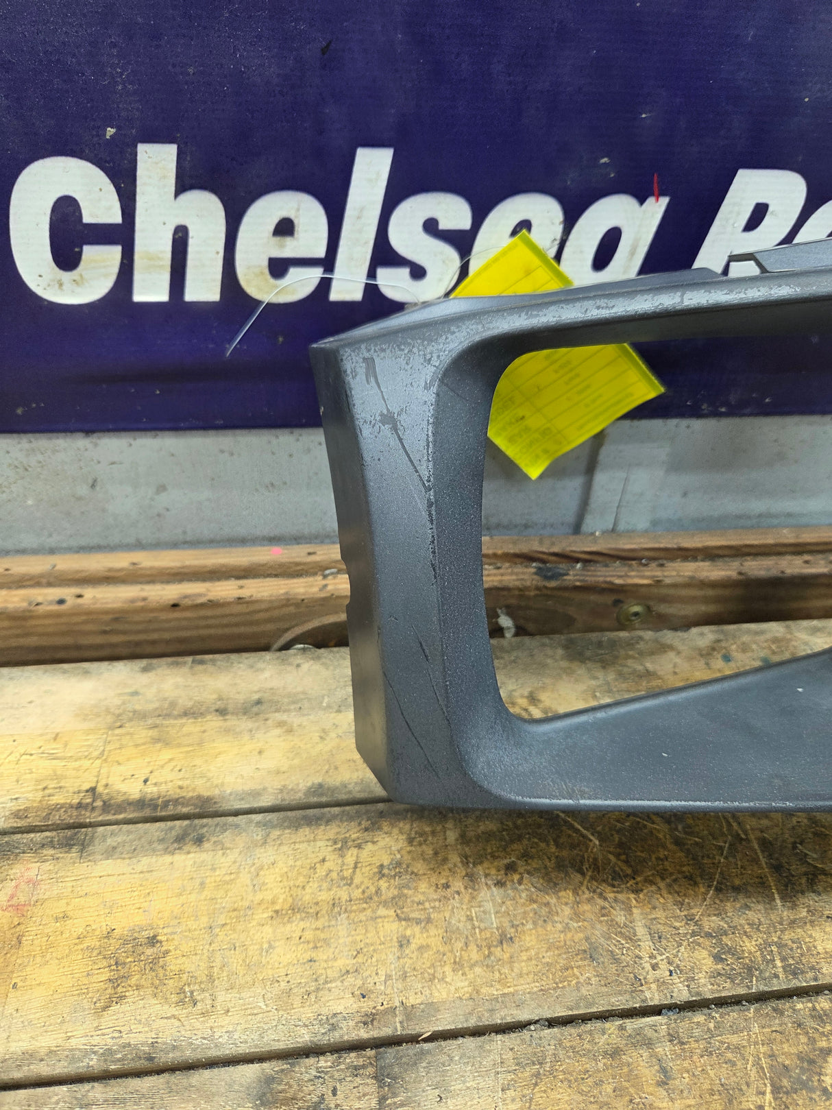 1999-2004 Ford Super Duty F250 F350 F450 F550 RH Right Passenger Headlight Bezel Surround Trim Ring