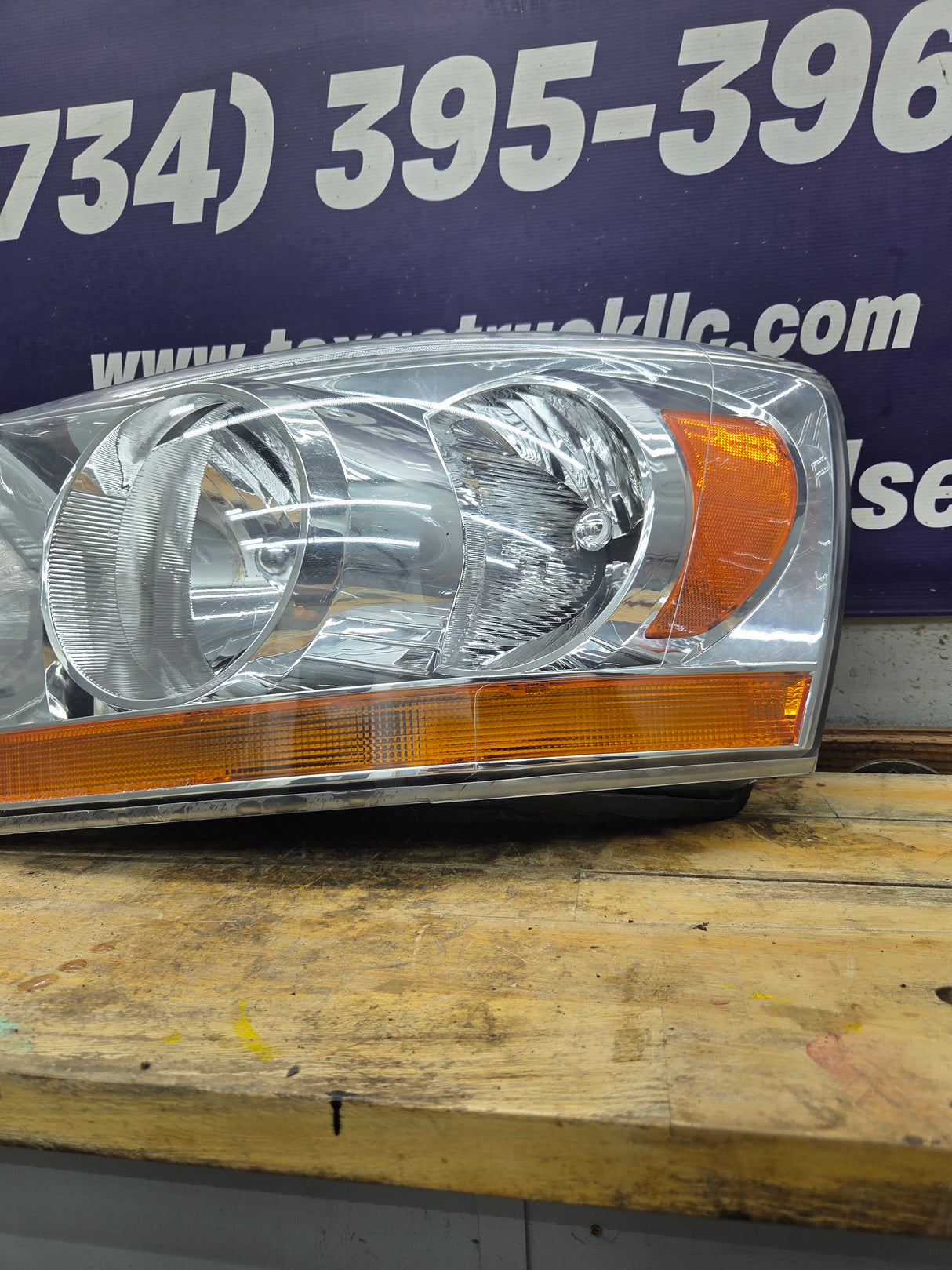 2006-2009 Dodge Ram 1500 2500 3500 LH Driver Side Headlight TYC 20-6748-00