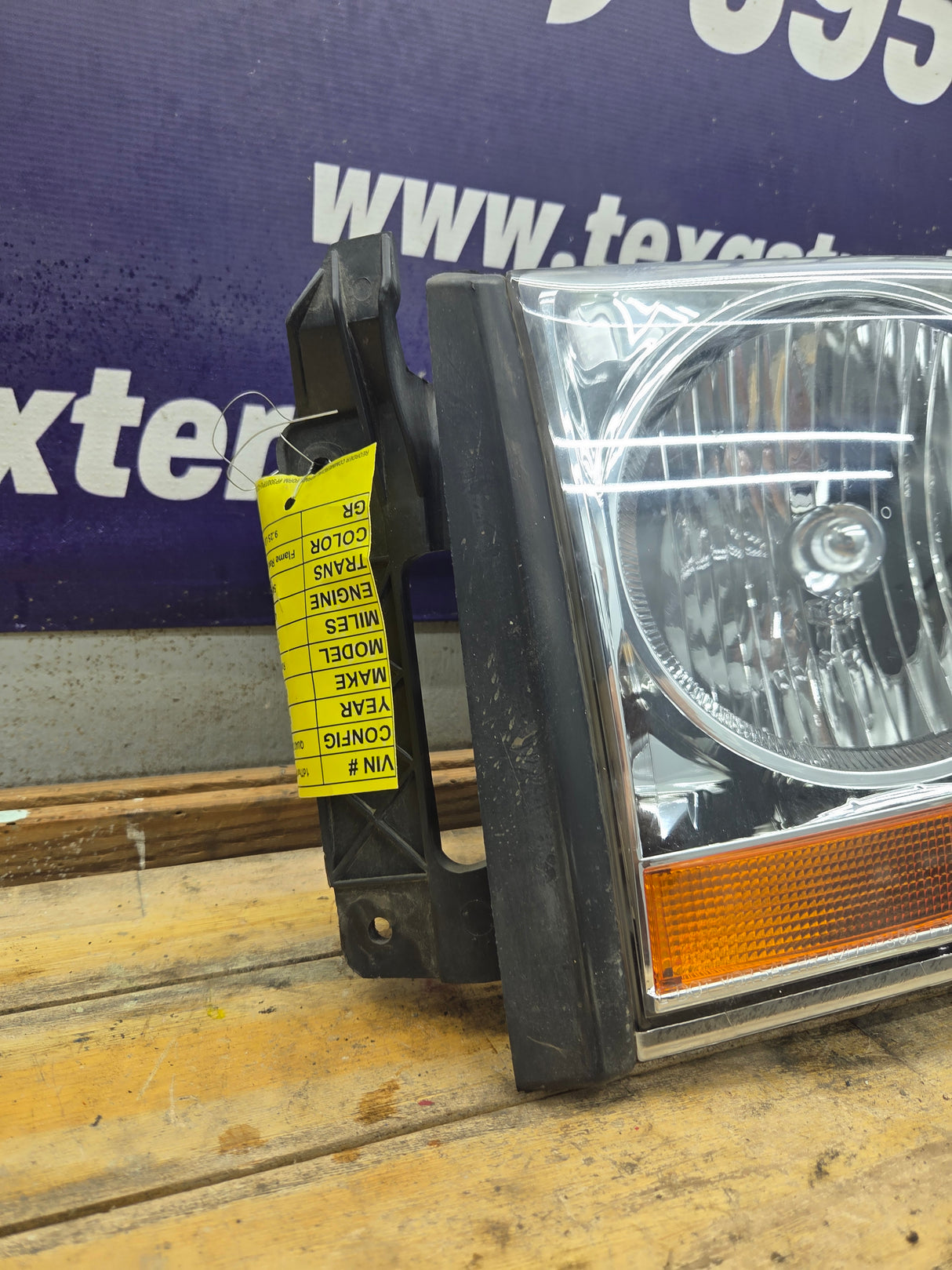 2006-2009 Dodge Ram 1500 2500 3500 LH Driver Side Headlight TYC 20-6748-00