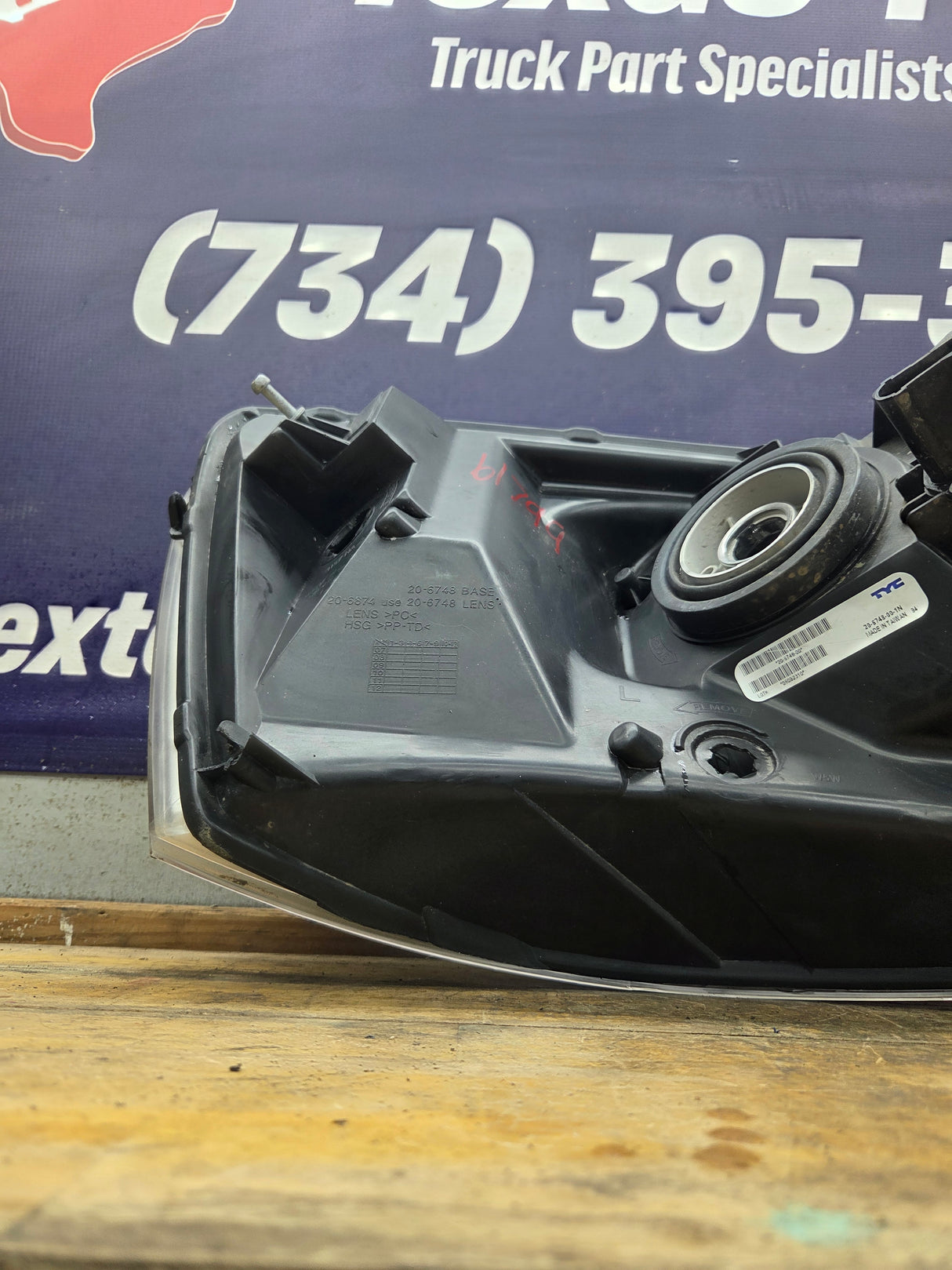 2006-2009 Dodge Ram 1500 2500 3500 LH Driver Side Headlight TYC 20-6748-00