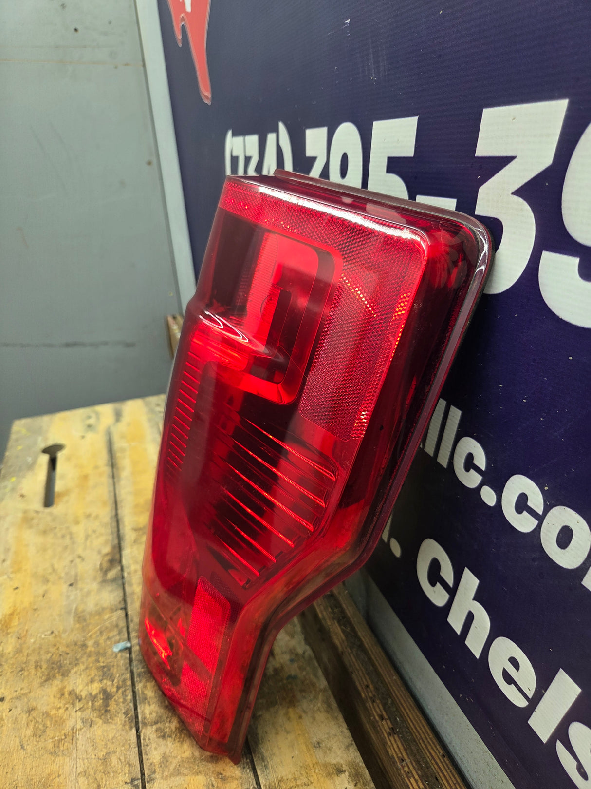 2020-2022 Ford Super Duty Passenger Side Tail Light Halogen LC3B-13B504-AD