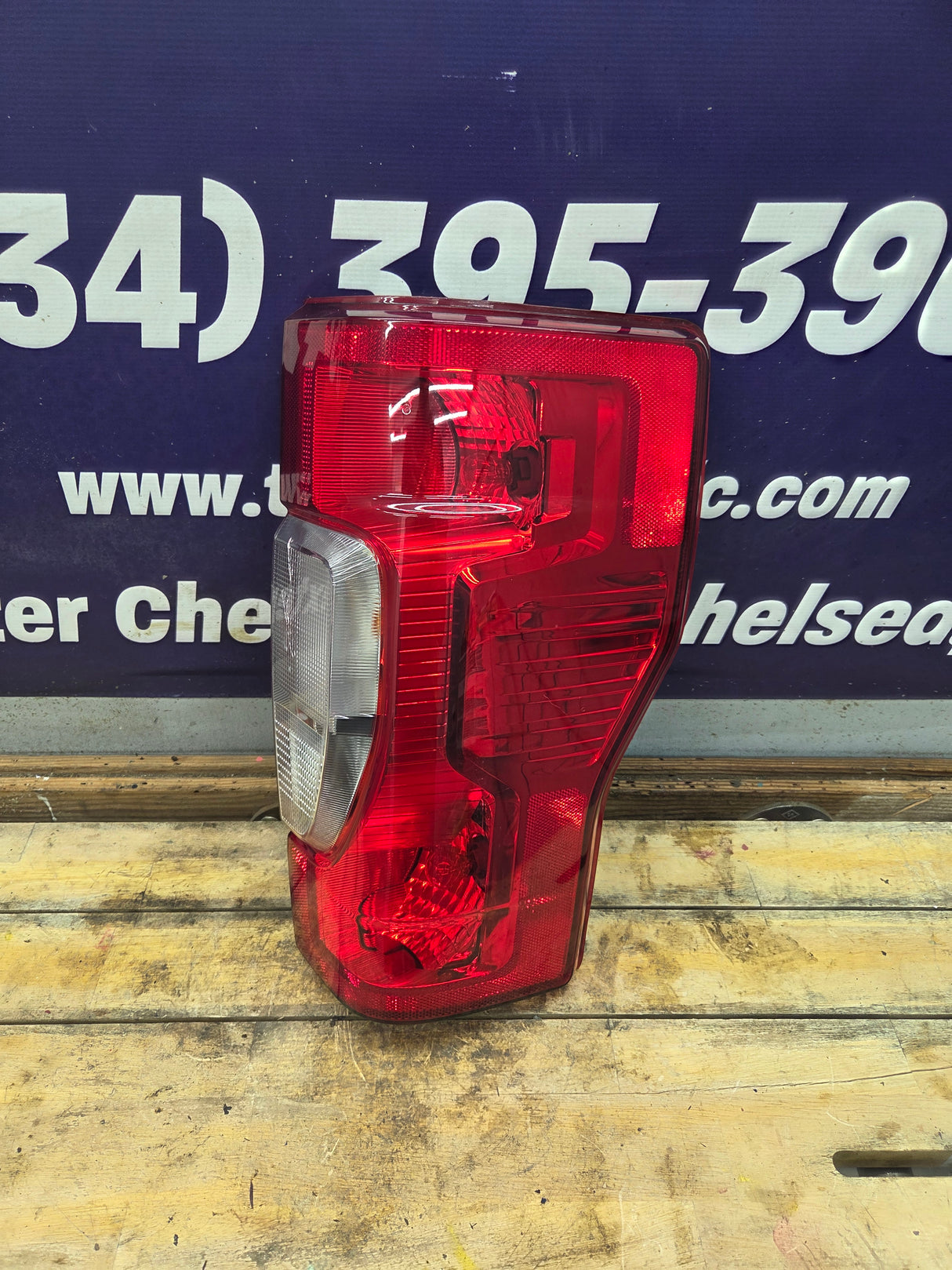 2020-2022 Ford Super Duty Passenger Side Tail Light Halogen LC3B-13B504-AD