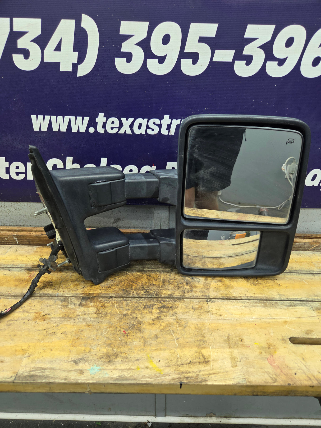 2008-2016 Ford Super Duty F250 F350 F450 F550 RH Passenger Side Power Fold & Telescope Heated Towing Mirror OEM