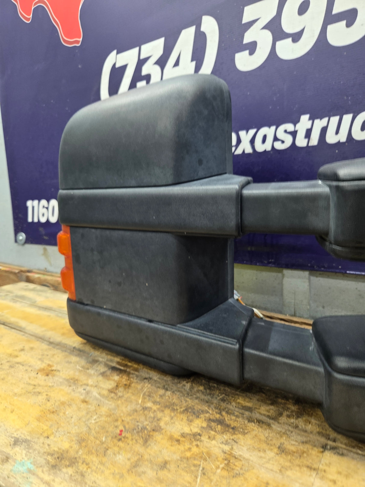 2008-2016 Ford Super Duty F250 F350 F450 F550 RH Passenger Side Power Fold & Telescope Heated Towing Mirror OEM