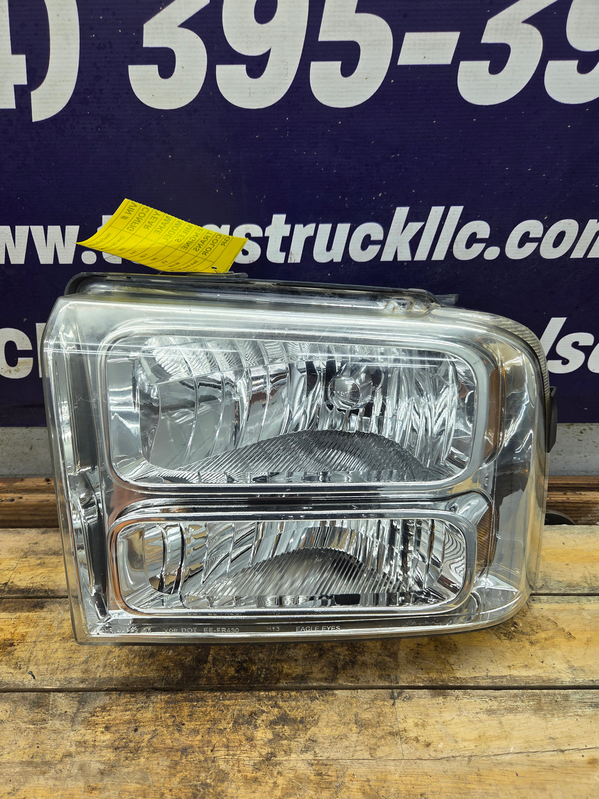 2005-2007 Ford Super Duty F250 F350 F450 F550 LH Left Driver Side Composite Head Light 5C34-13006-A