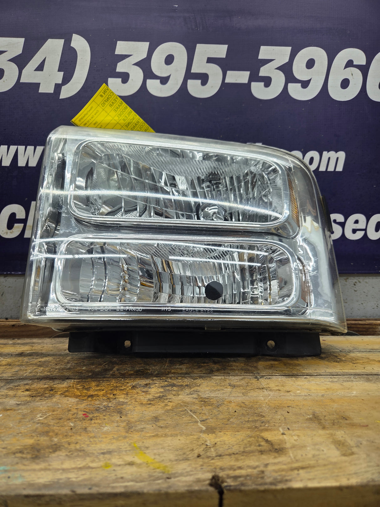 2005-2007 Ford Super Duty F250 F350 F450 F550 LH Left Driver Side Composite Head Light 5C34-13006-A