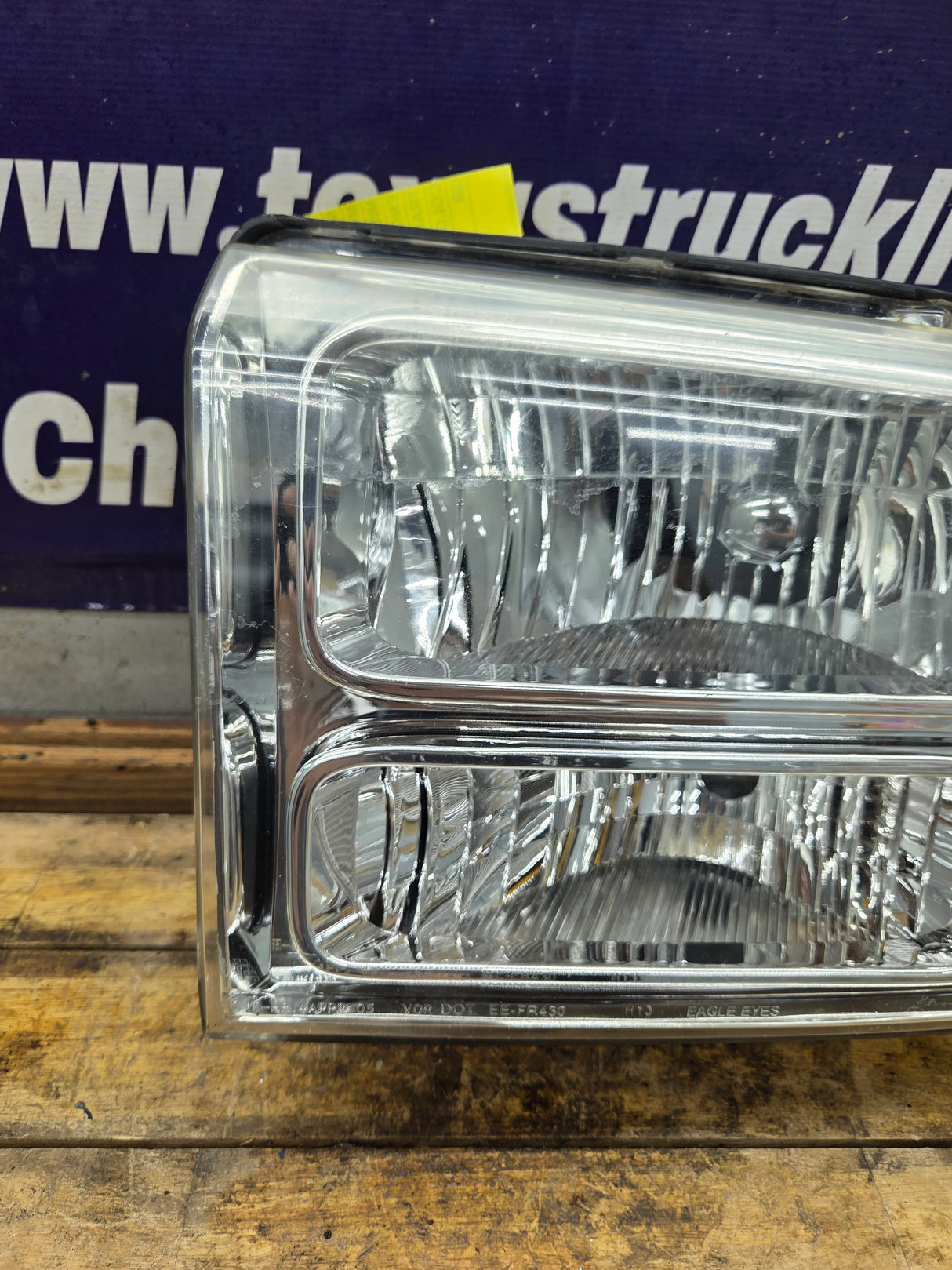 2005-2007 Ford Super Duty F250 F350 F450 F550 LH Left Driver Side Composite Head Light 5C34-13006-A